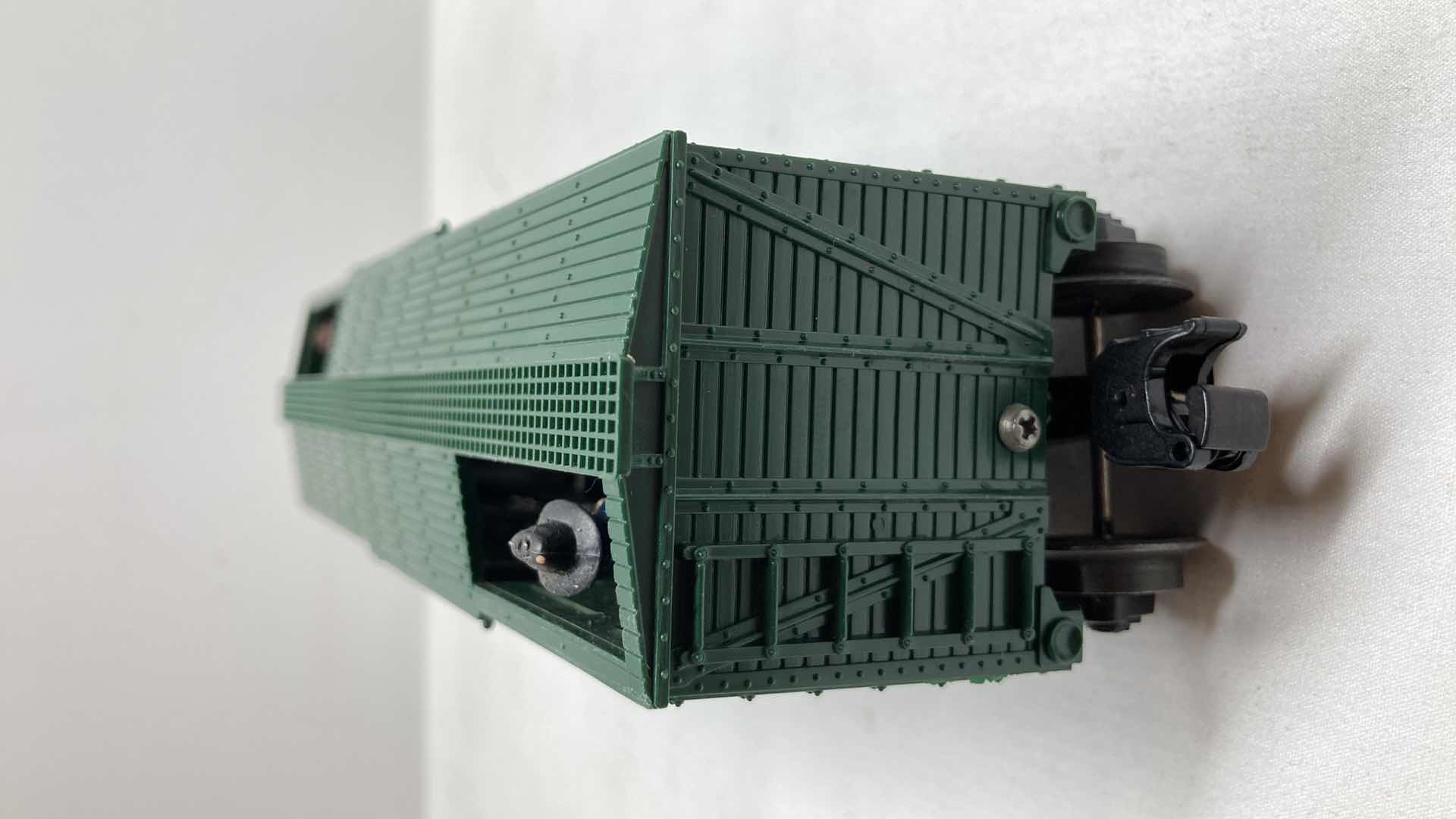 Photo 1 of LIONEL ELECTRIC TRAINS ANIMATED SHERIFF AND OUTLAW CAR 3370-18