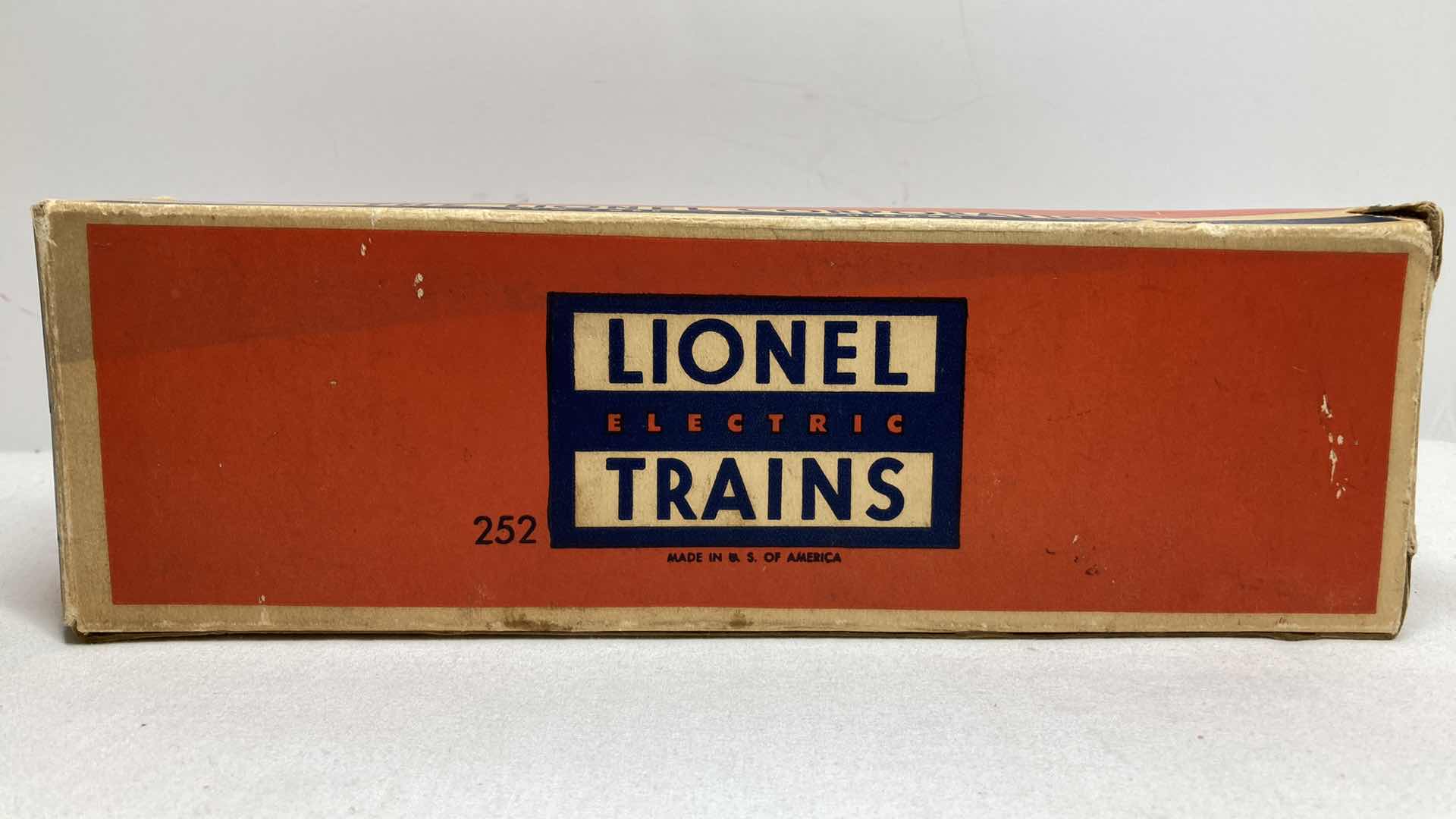 Photo 1 of LIONEL ELECTRIC TRAINS AUTOMATIC CROSSING GATE 252-44