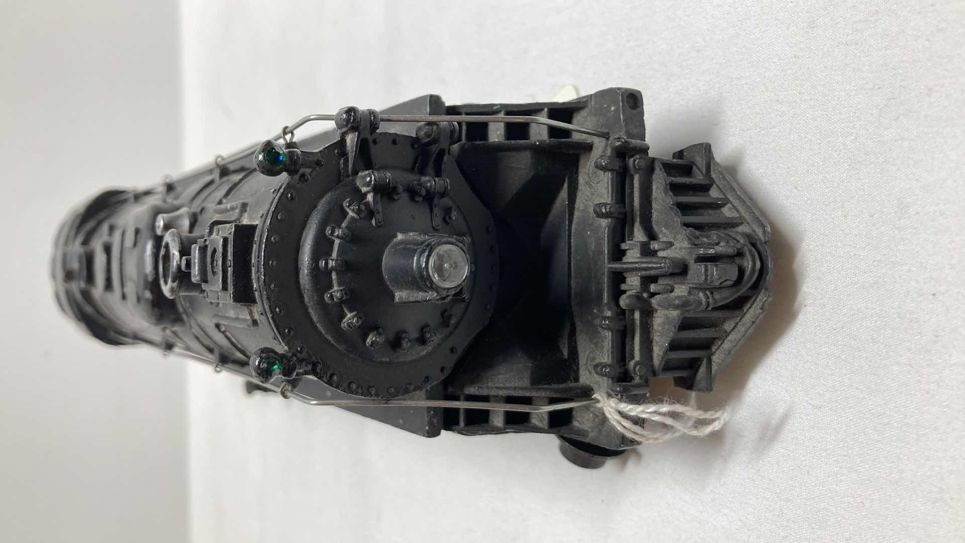 Photo 1 of LIONEL LOCOMOTIVE 2056 YR1952