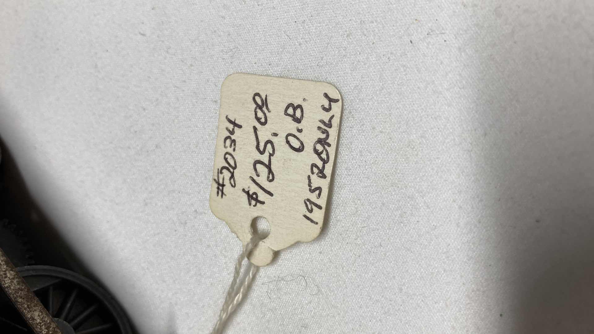 Photo 1 of LIONEL ELECTRIC TRAINS LOCOMOTIVE 2034-10