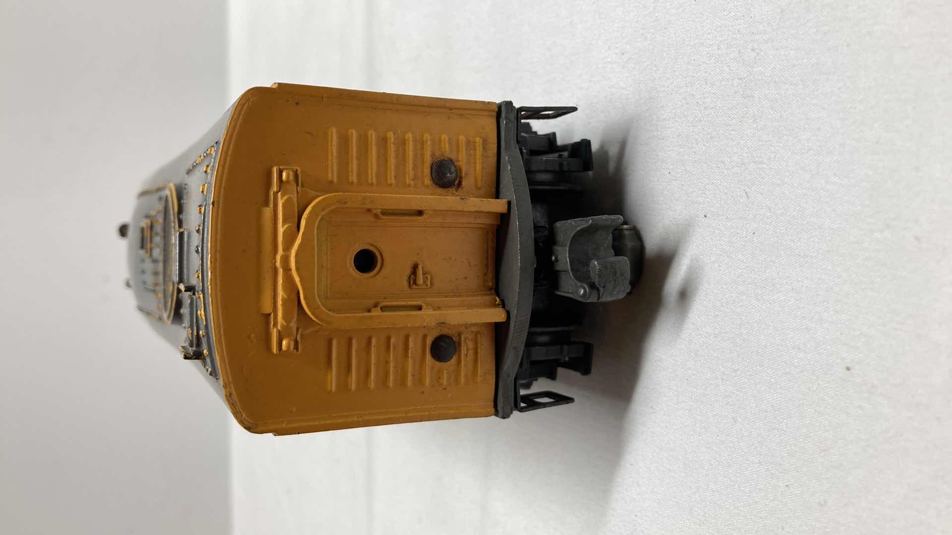 Photo 1 of LIONEL UNION PACIFIC LOCOMOTIVE 2023 YR1950