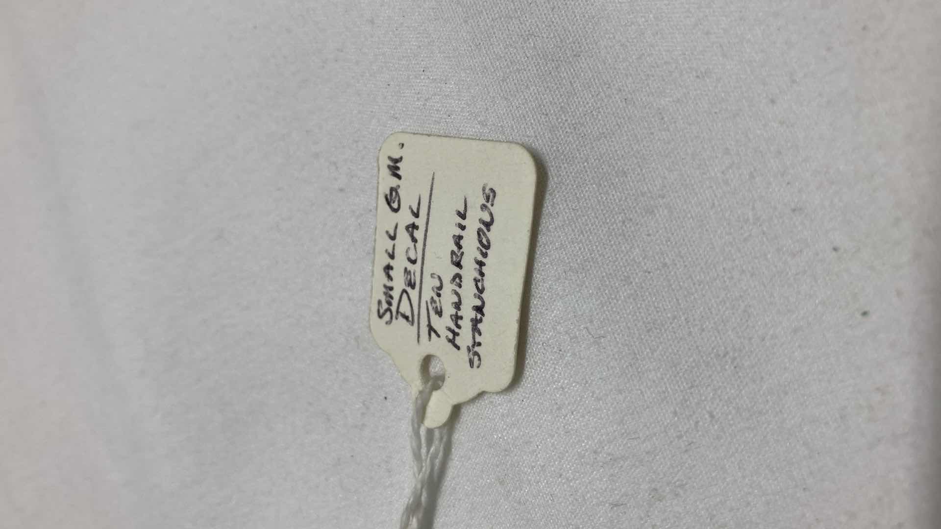 Photo 8 of LIONEL AT& SF LOCOMOTIVE 6220 YR1950