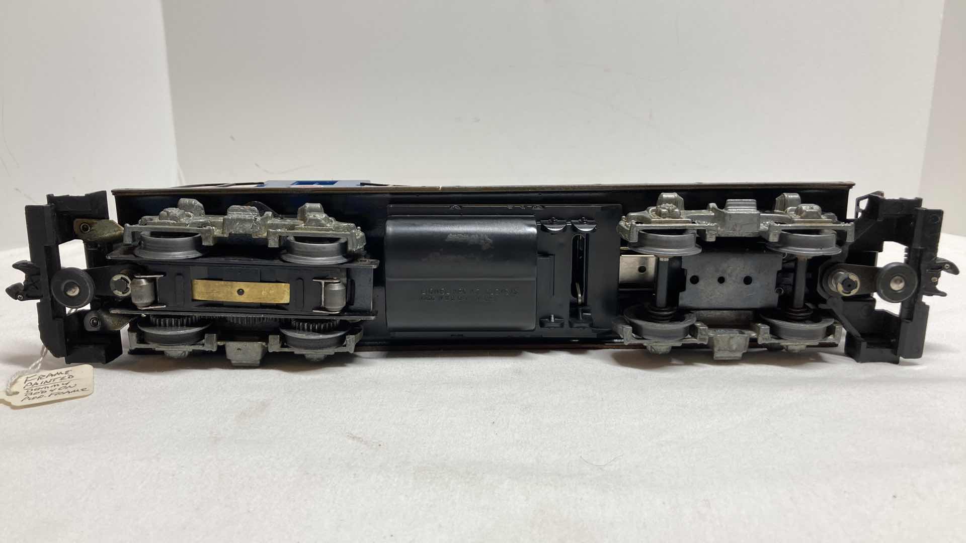 Photo 6 of LIONEL MISSOURI PACIFIC LINES LOCOMOTIVE 8565 YR1975-76