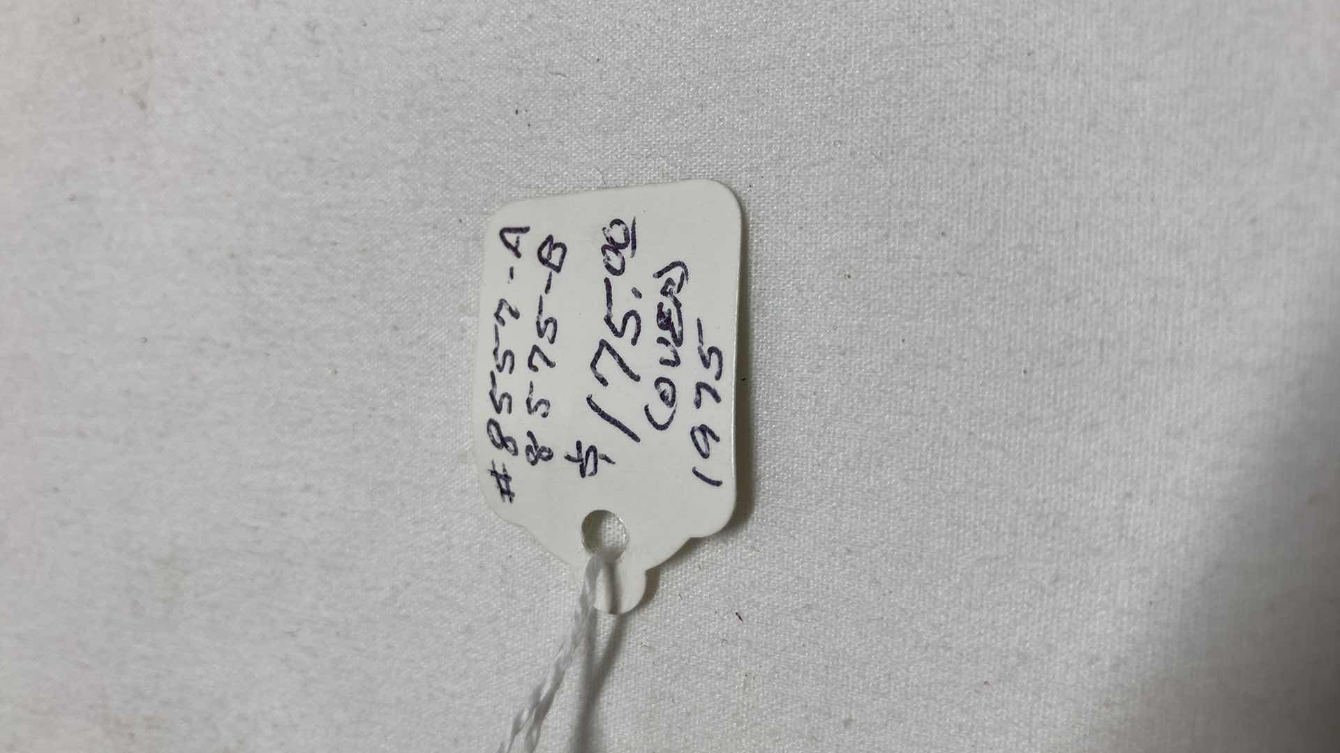 Photo 1 of LIONEL MILWAUKEE ROAD LOCOMOTIVE 8557 & MILWAUKEE ROAD CAR 8575 YR1975