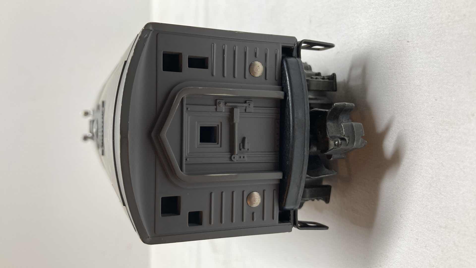 Photo 5 of LIONEL MILWAUKEE ROAD LOCOMOTIVE 8557 & MILWAUKEE ROAD CAR 8575 YR1975