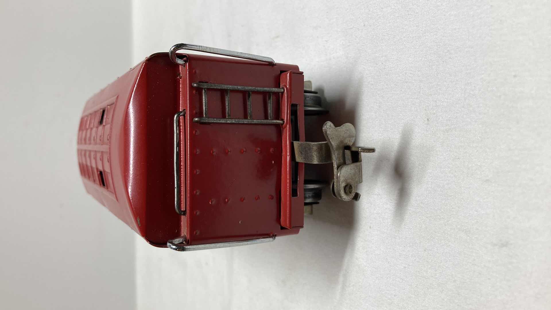 Photo 1 of LIONEL PREWAR TENDER CAR 265T RESTORED