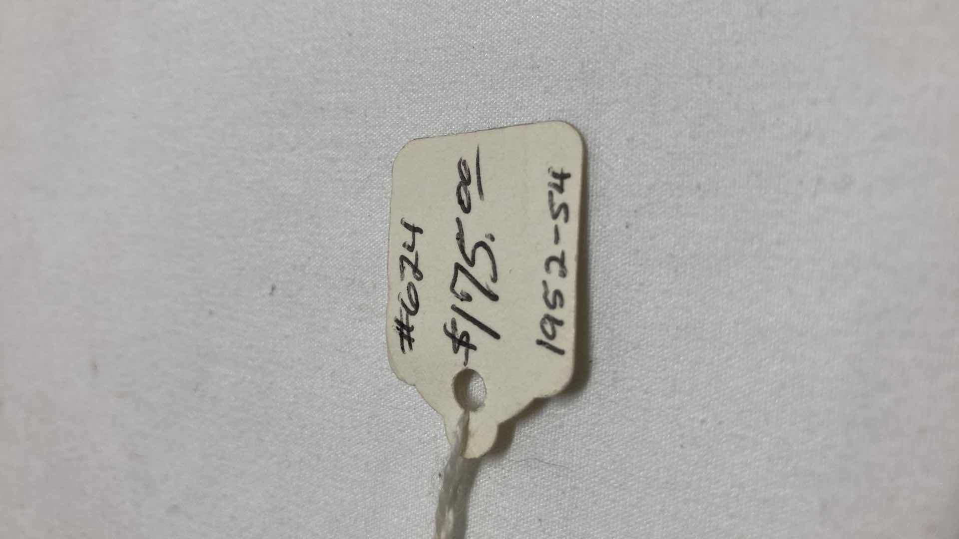 Photo 1 of LIONEL CHESAPEAKE & OHIO NW-2 LOCOMOTIVE 624 YR1952-54