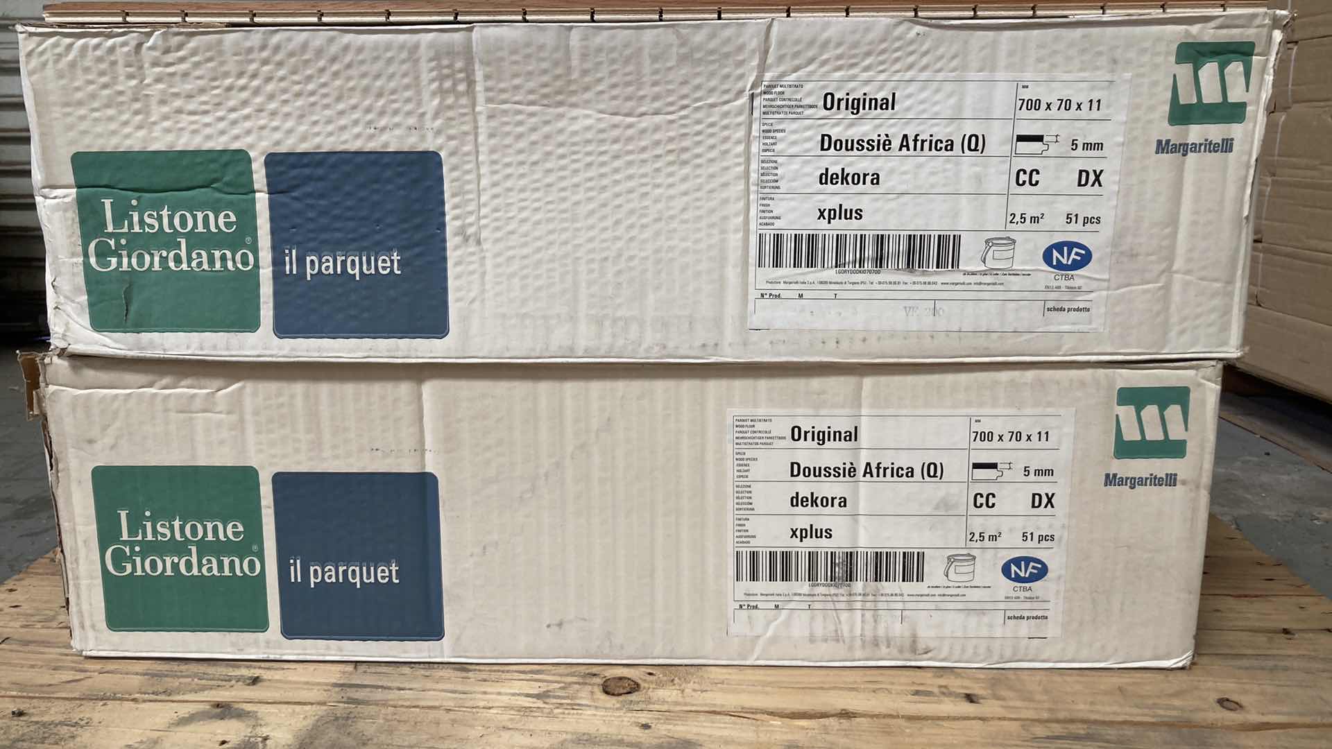 Photo 1 of LISTONE GIORDANO DOUSSIE AFRICA DEKORA XPLUS APPROX 53sqft 100PC 2.75” X 27.55” H3/8”