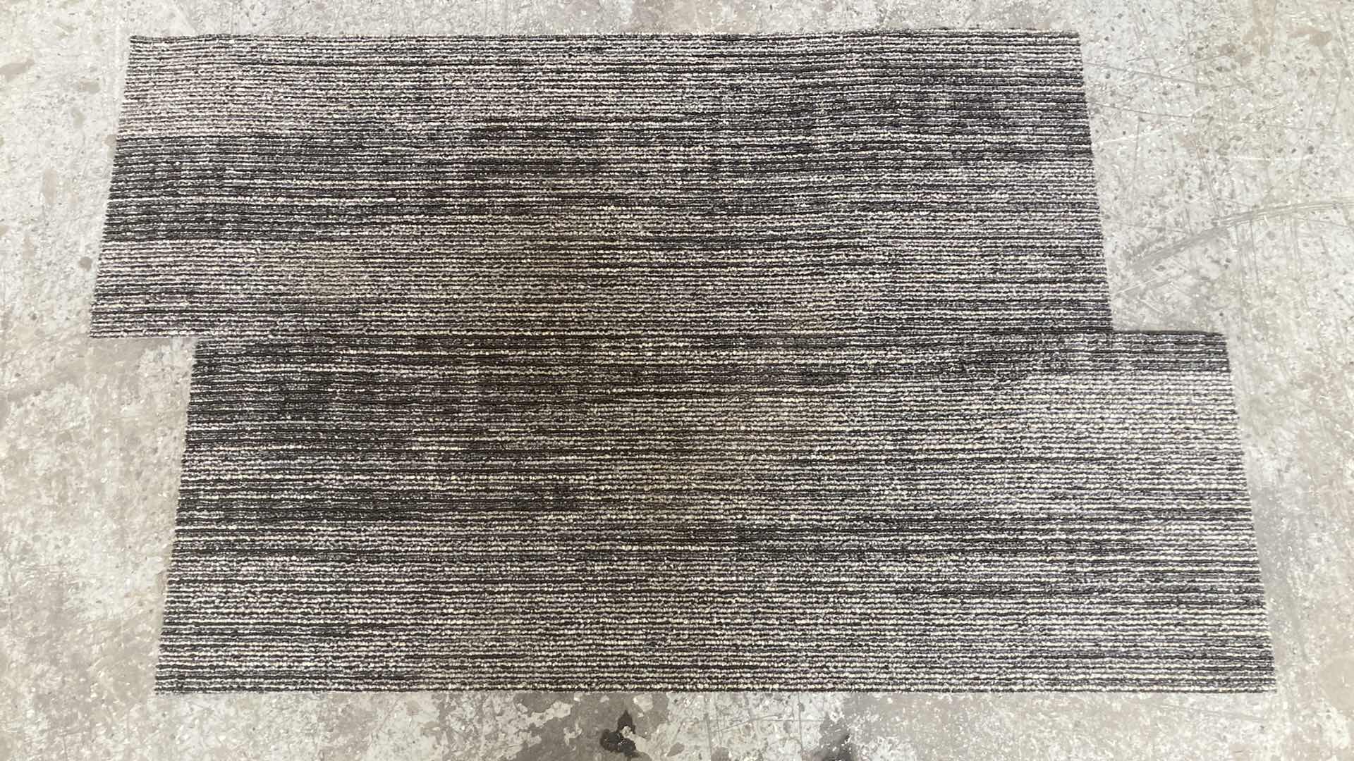 Photo 1 of RANDOM HERRINGBONE WEAVE CARPET TILES Q79502 APPROX 120PCS 36” X 12”