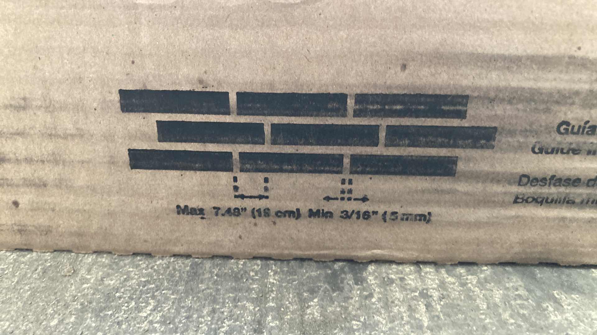 Photo 1 of INTERCERAMIC AMALFISTSTONE CREMA VASAR FLOOR TILE APPROX 81sqft 42PCS 23.5” X 11.75” H1/4”