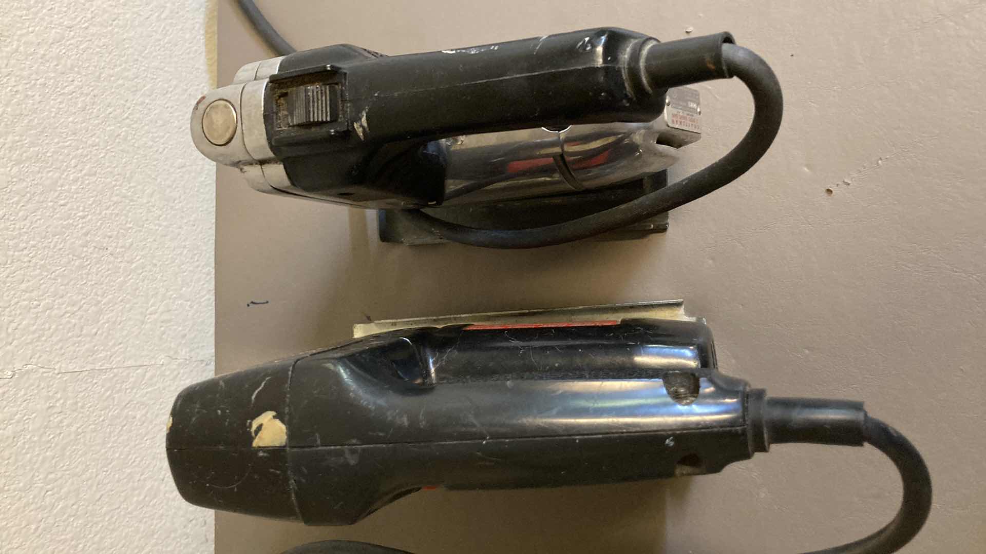 Photo 5 of CRAFTSMAN 5/8” SABRE SAW MODEL 31510700 & CRAFTSMAN 3 SPEED SABRE SAW MODEL 31527761