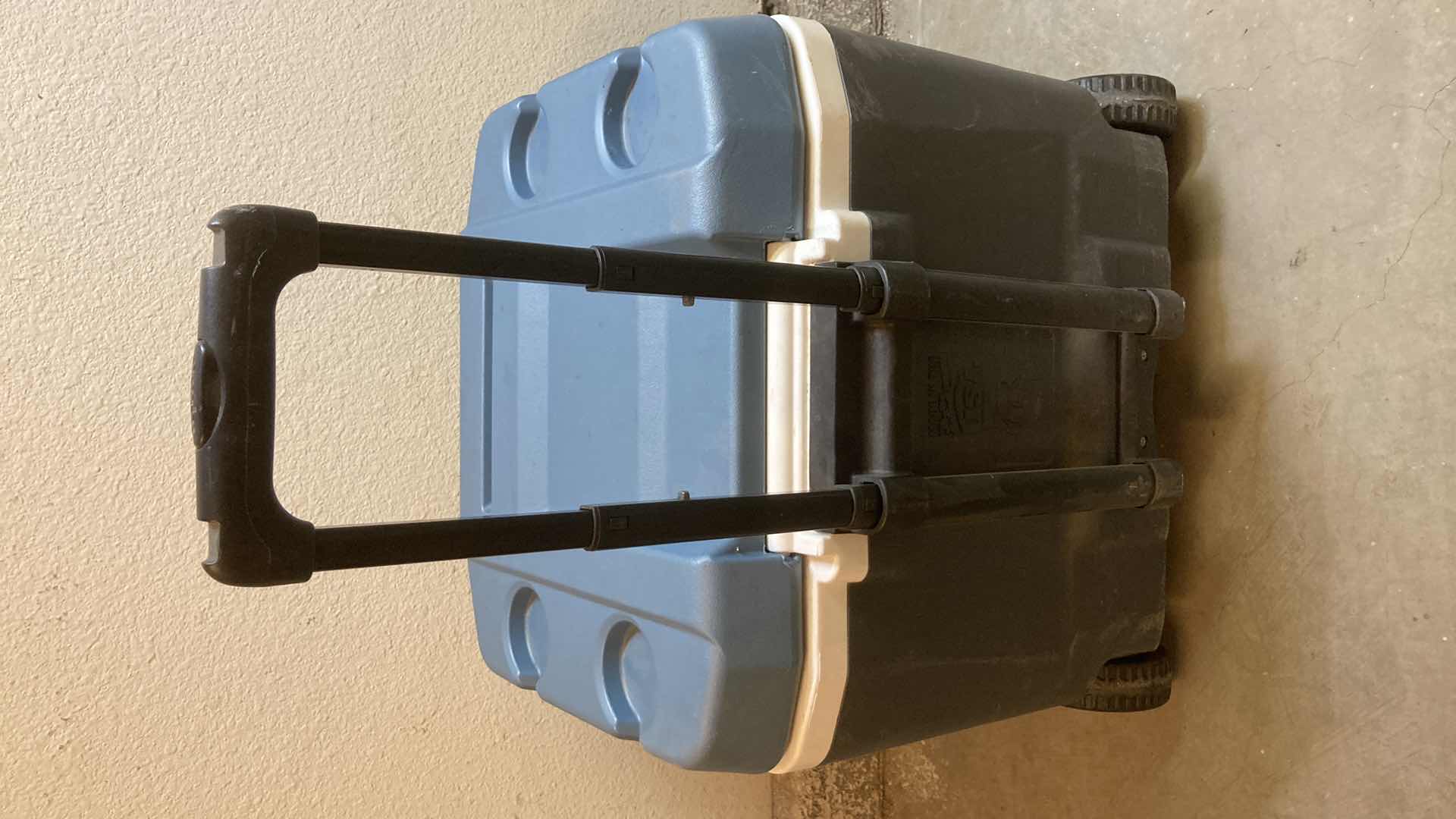 Photo 1 of IGLOO ROLLING ICE CHEST 20” X 18” H20”