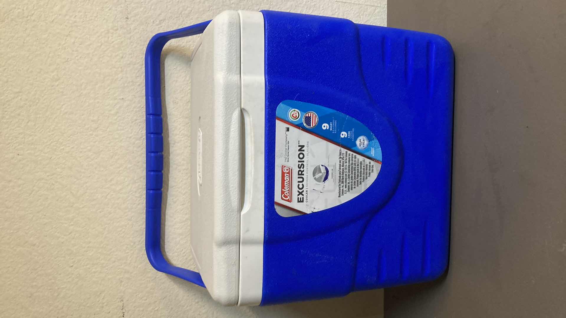 Photo 1 of COLEMAN EXCURSION 9QT COOLER