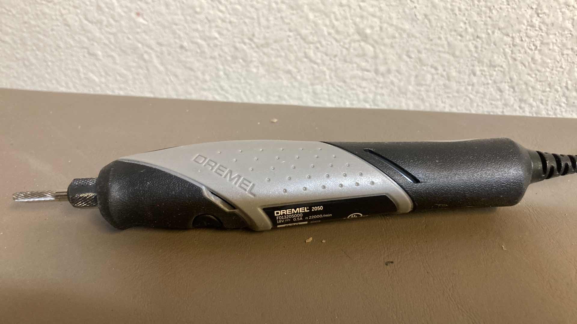 Photo 1 of DREMEL STYLO VERSATILE CRAFT TOOL MODEL 205015