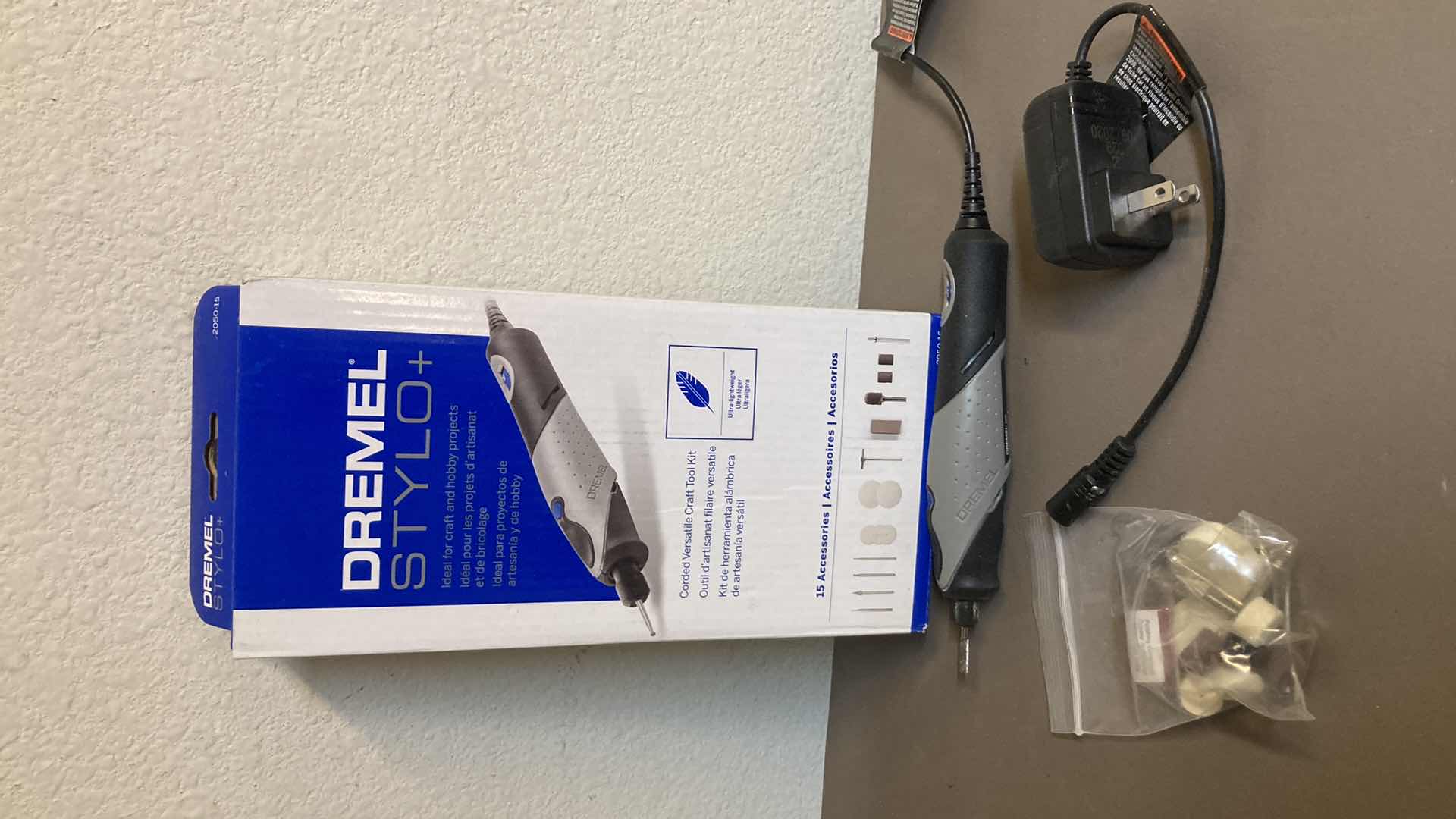 Photo 1 of DREMEL STYLO VERSATILE CRAFT TOOL MODEL 205015