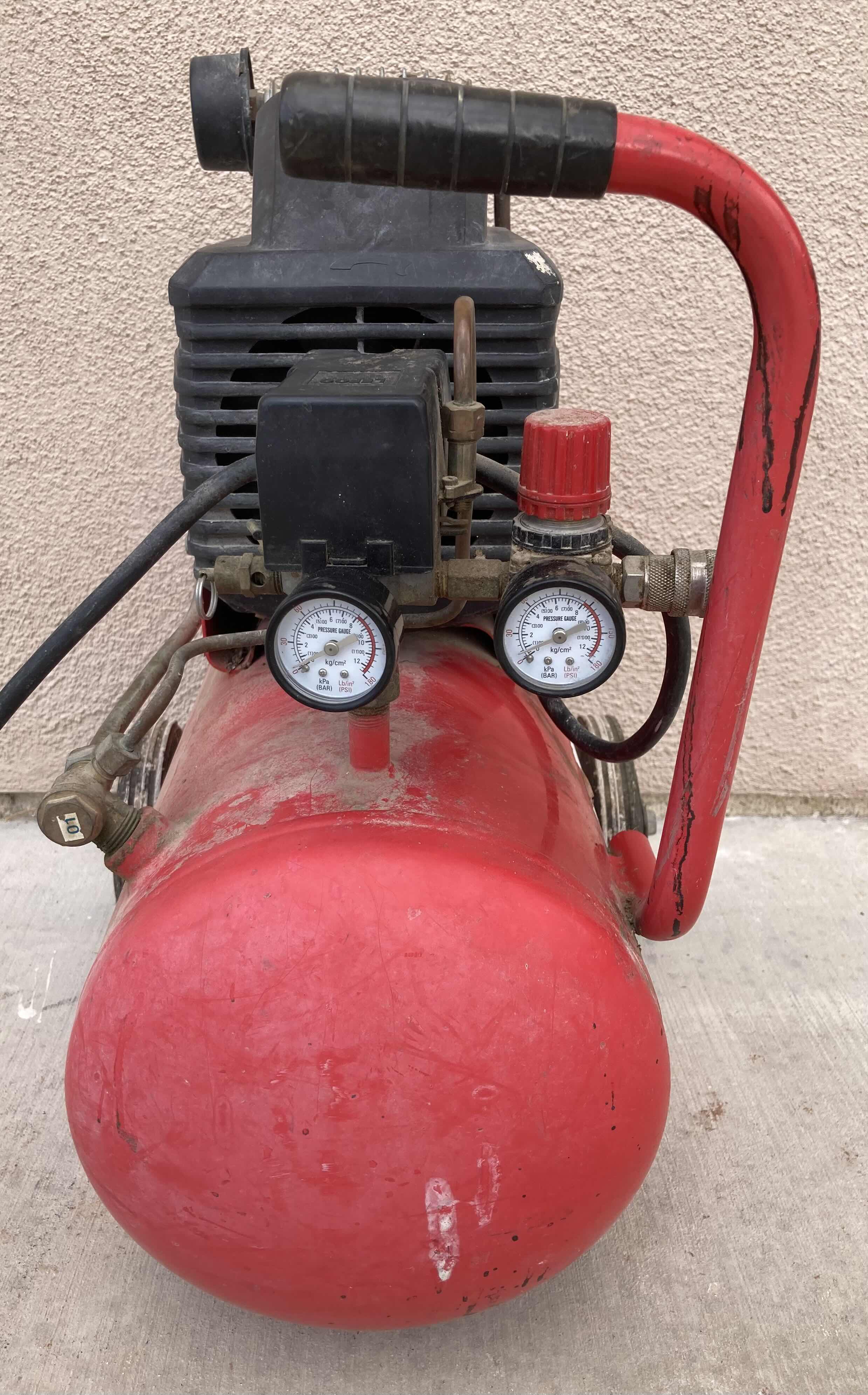 Photo 1 of AIR ACE 3 PEAK 6GAL 115PSI AIR COMPRESSOR MODEL TD2525