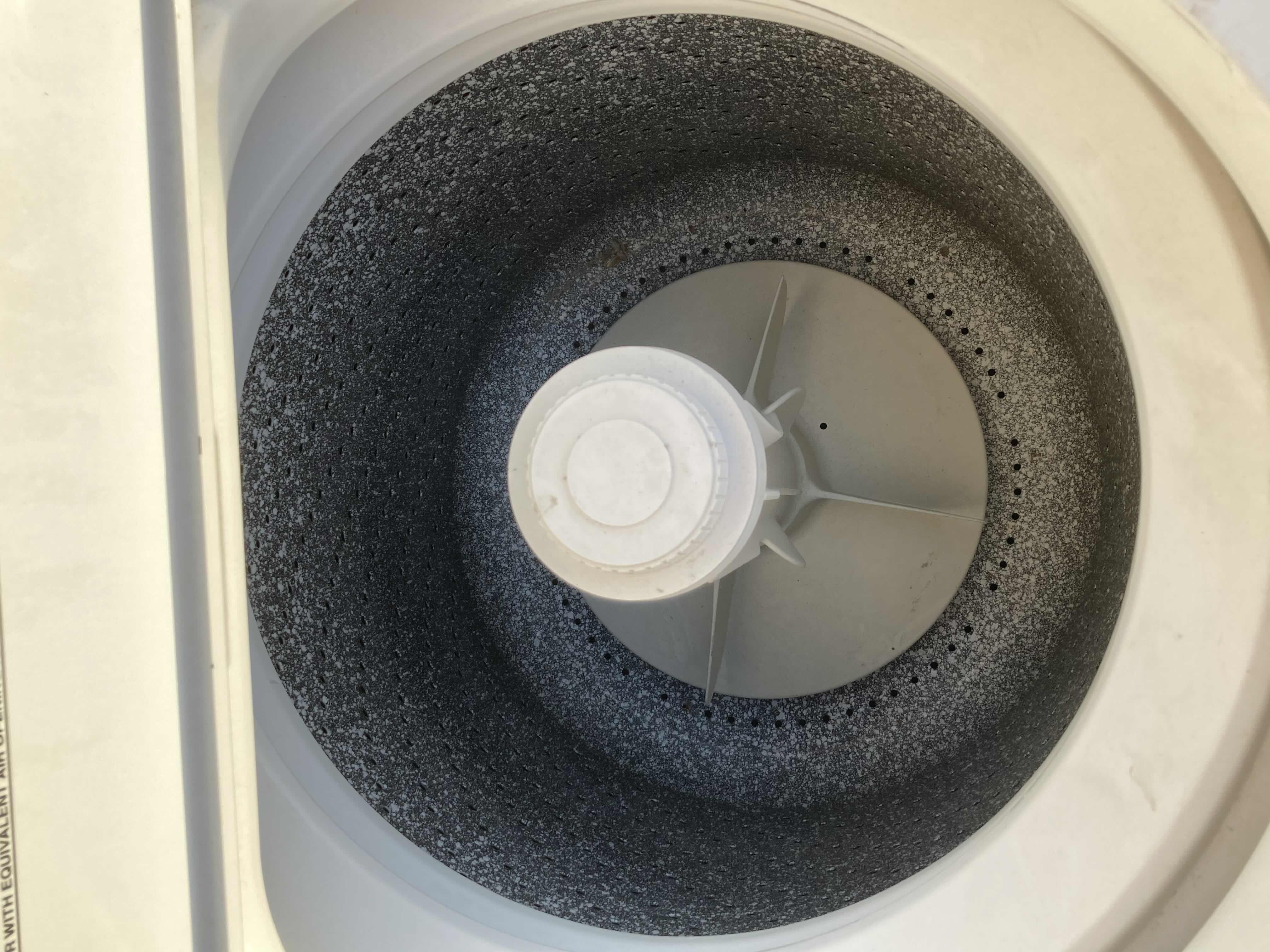 Photo 1 of ROPER HEAVY-DUTY EXTRA LARGE CAPACITY TOP LOAD WASHER MODEL RAB4132HQ0 W DRAIN & HOT/COLD WATER HOSES