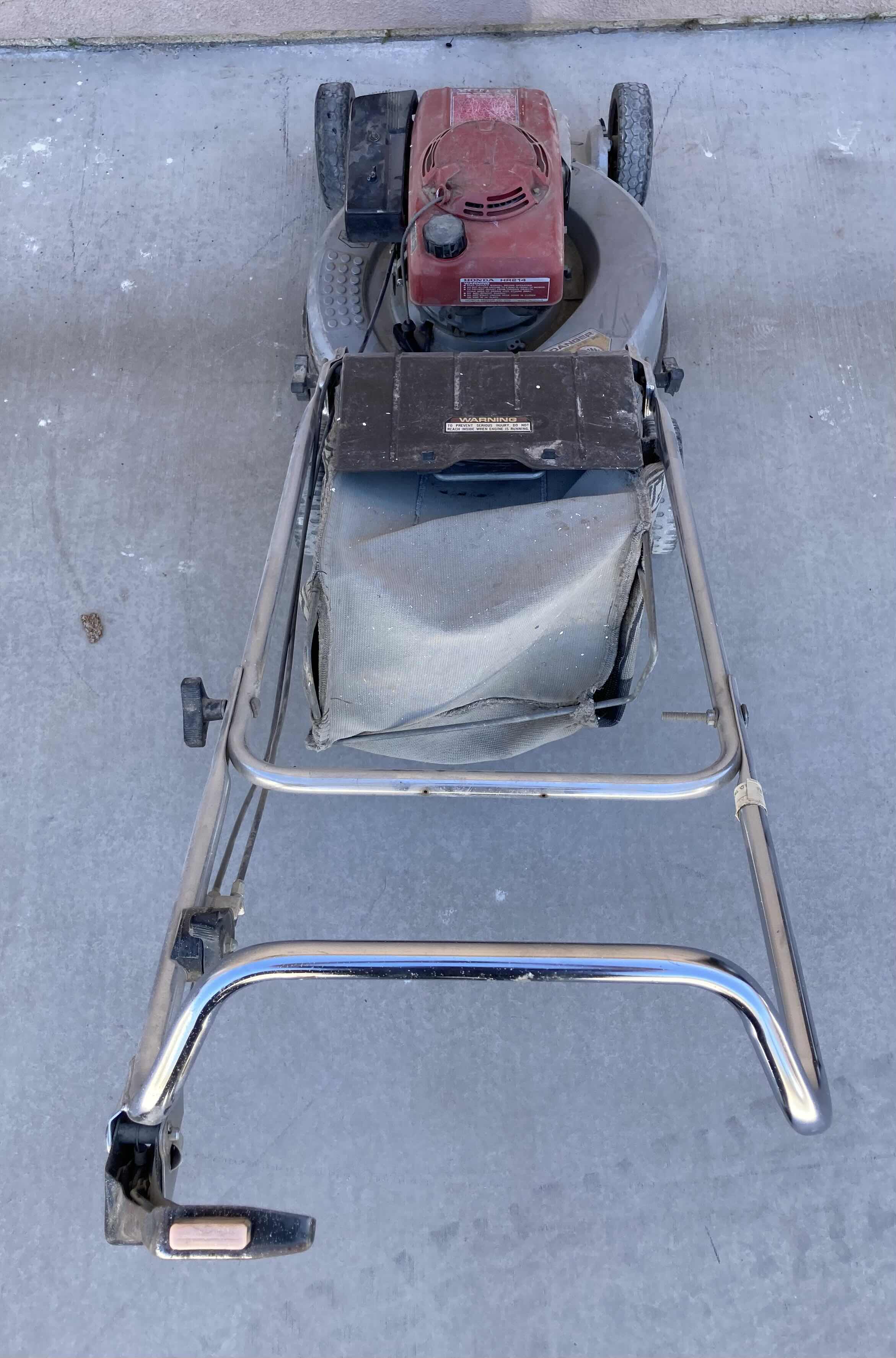 Photo 1 of HONDA HR214 LAWN MOWER