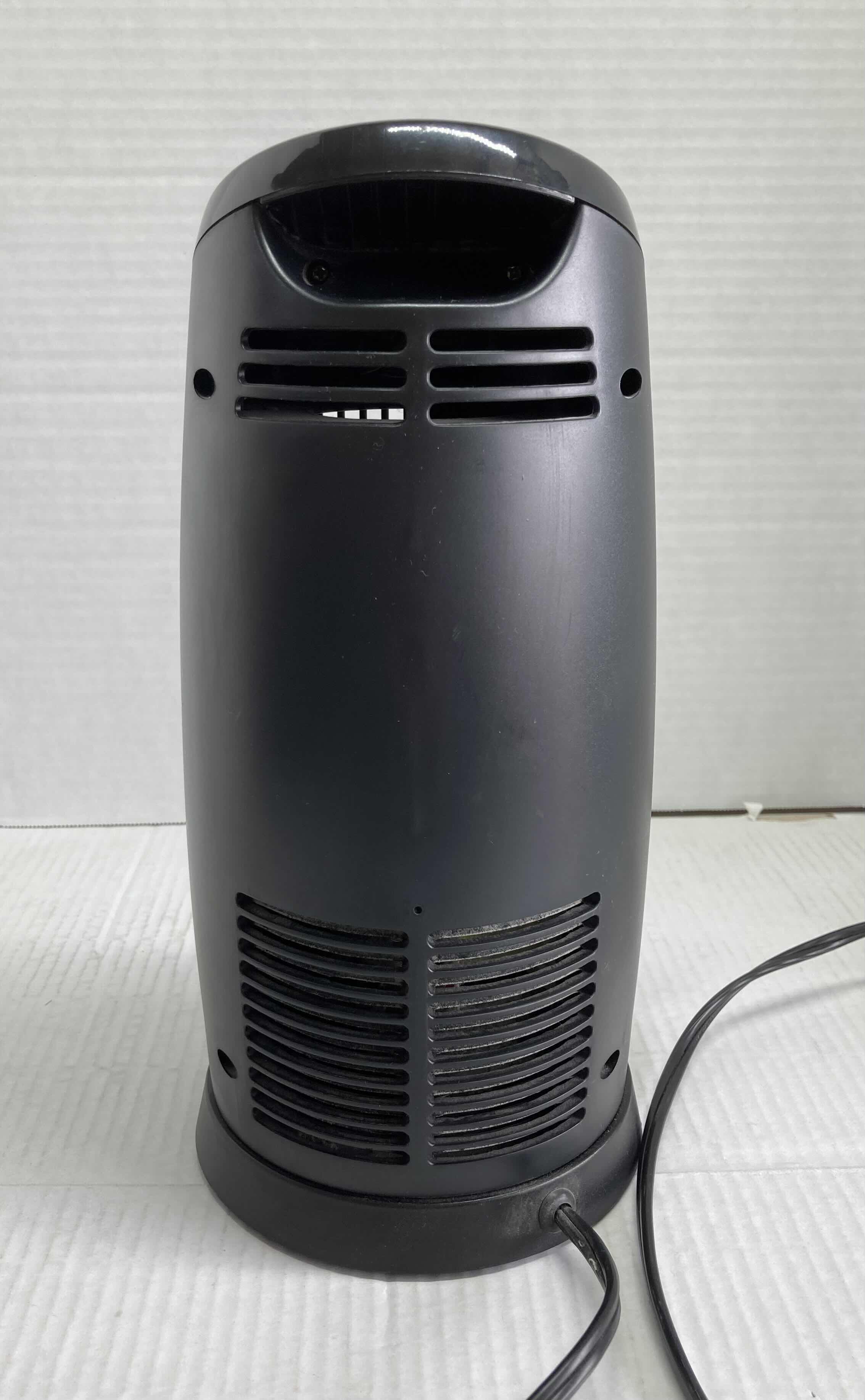 Photo 1 of BOINAIRE MINI 2-SPEED OSCILLATING TOWER (MODEL BT015)