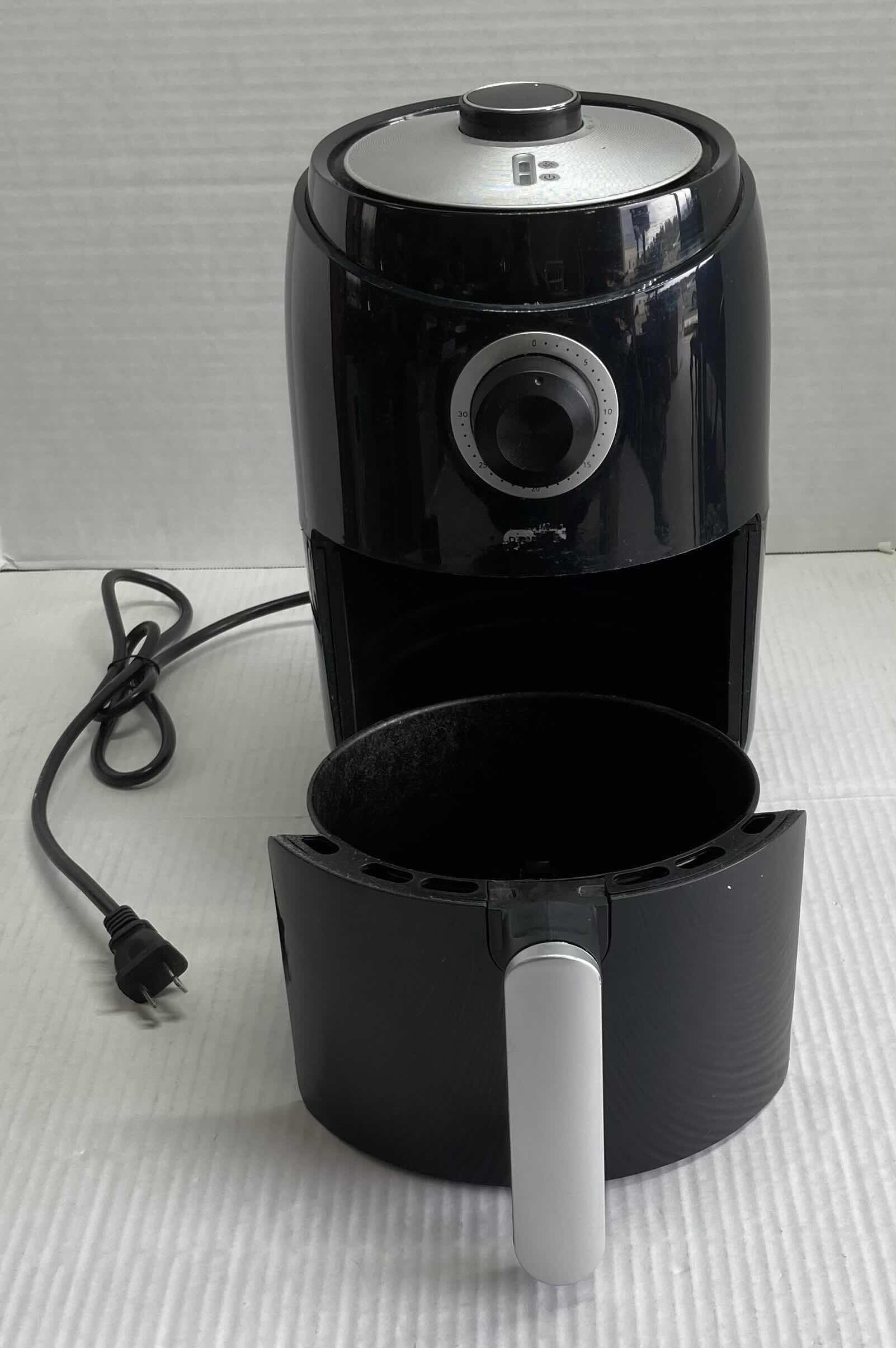 Photo 1 of DASH COMPACT AIR FRYER MODEL DCAF160GBBK