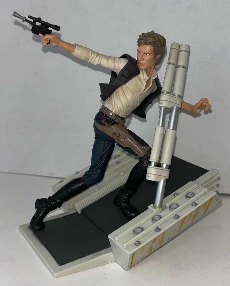 Photo 1 of (DISPLAY MODEL) 2003 STAR WARS UNLEASHED “HAN SOLO” VINYL STATUE