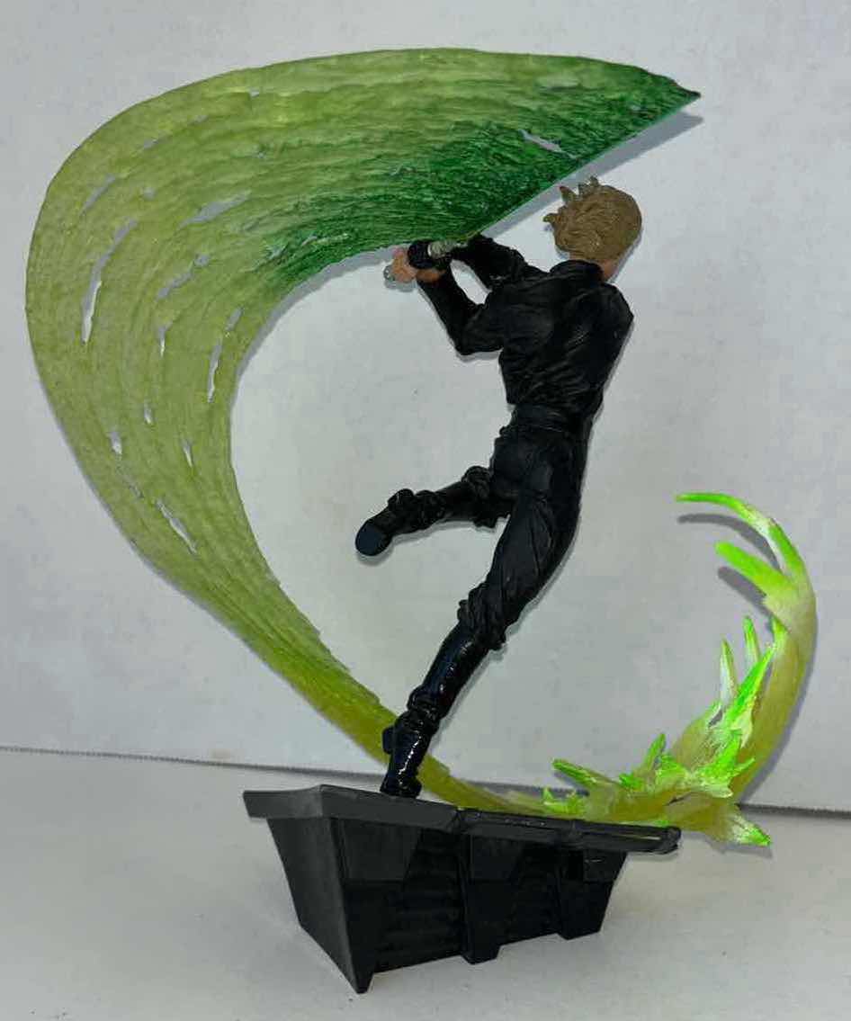 Photo 1 of (DISPLAY MODEL) 2003 STAR WARS RETURN OF THE JEDI UNLEASHED LUKE SKY WALKER JEDI ACTION VINYL STATUE 