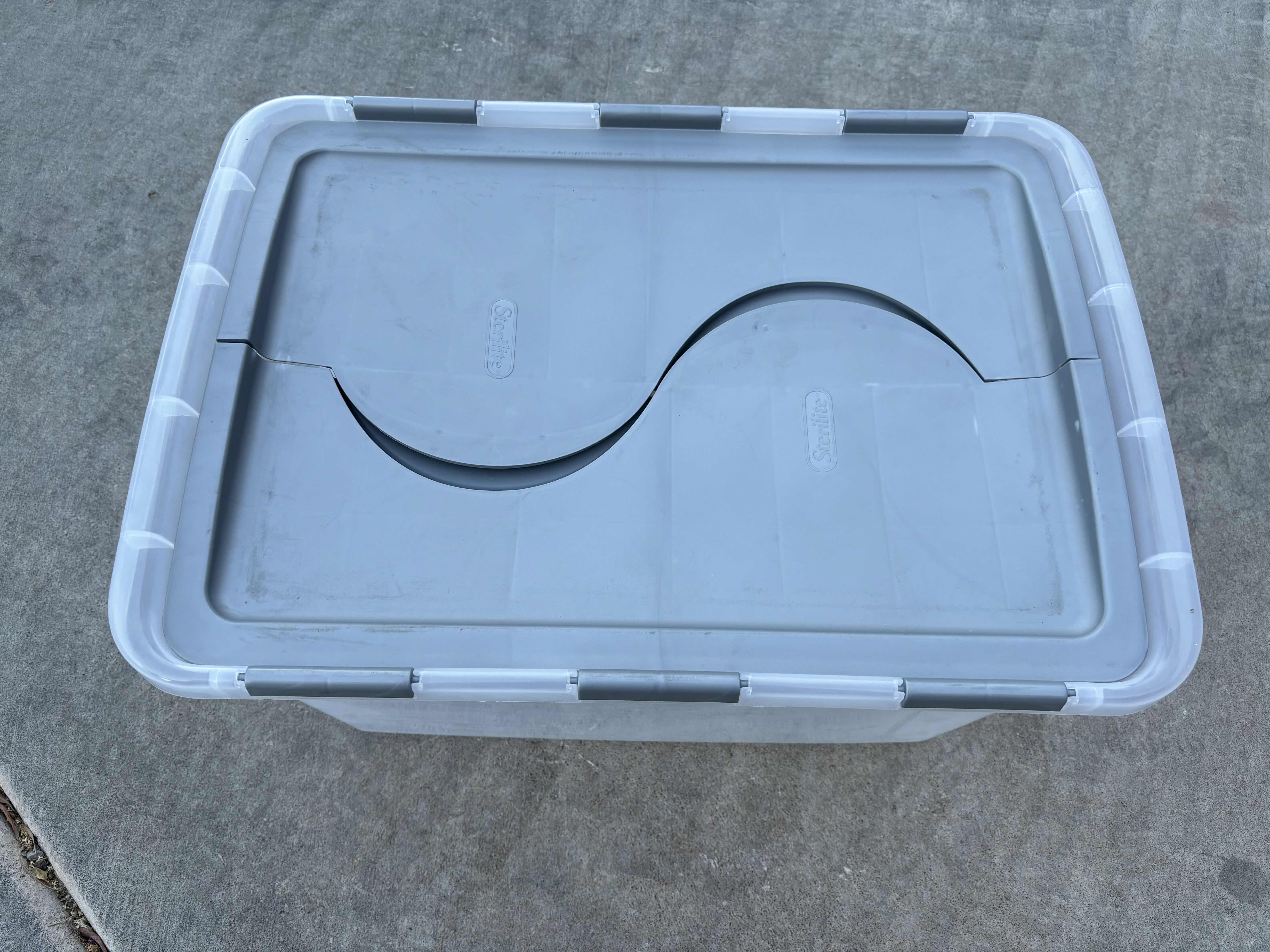 Photo 1 of STERILITE 48 QT HINGED LID STORAGE BOX, CLEAR STACKABLE BIN W GRAY LID (6)