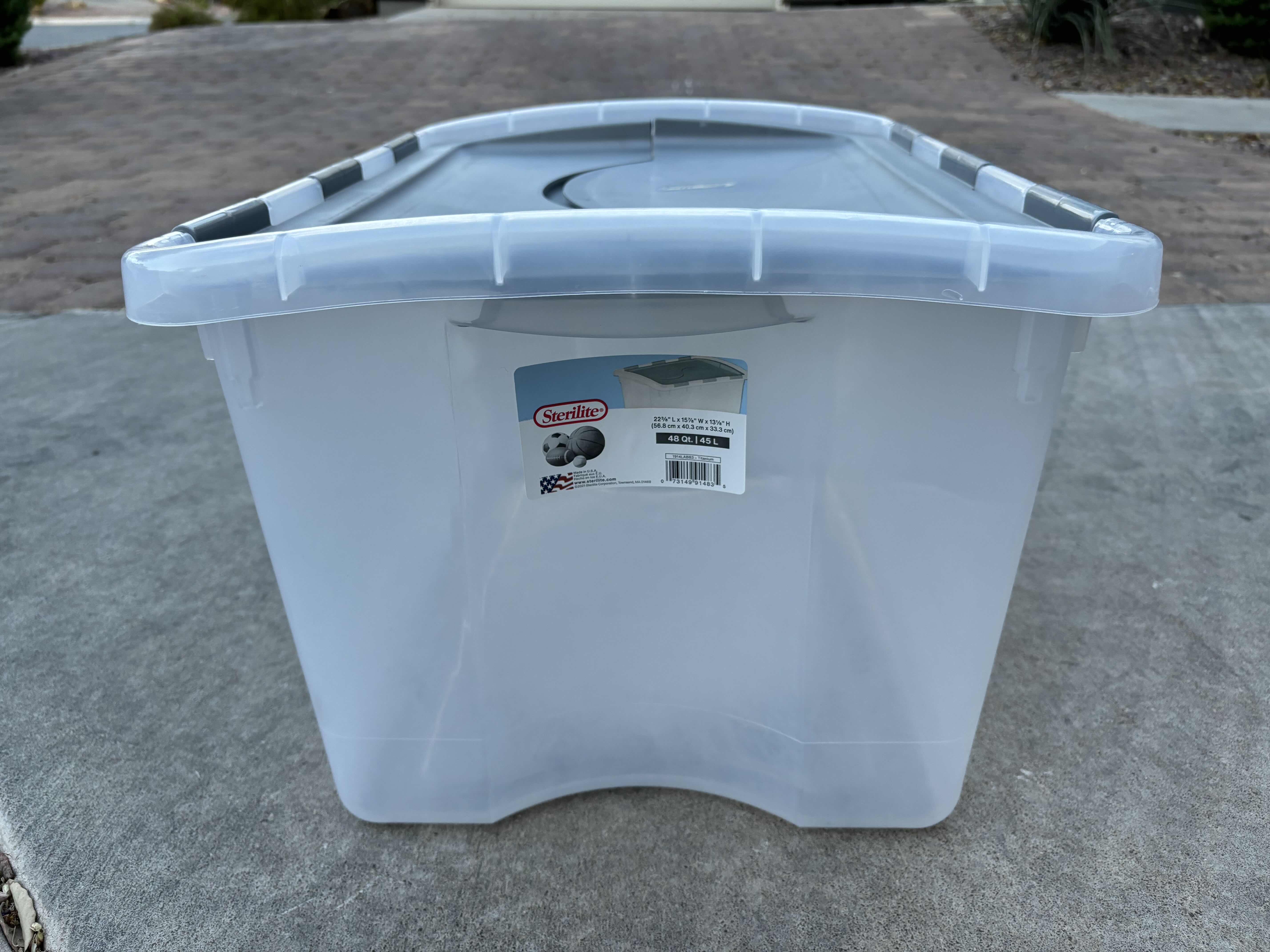 Photo 1 of STERILITE 48 QT HINGED LID STORAGE BOX, CLEAR STACKABLE BIN W GRAY LID (6)
