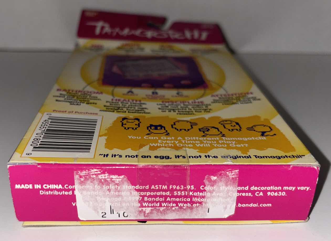 Photo 1 of NEW BANDAI 1996-97 TAMAGOTCHI, THE ORIGINAL VIRTUAL REALITY PET (TRANS GREEN) **NO RETURNS**