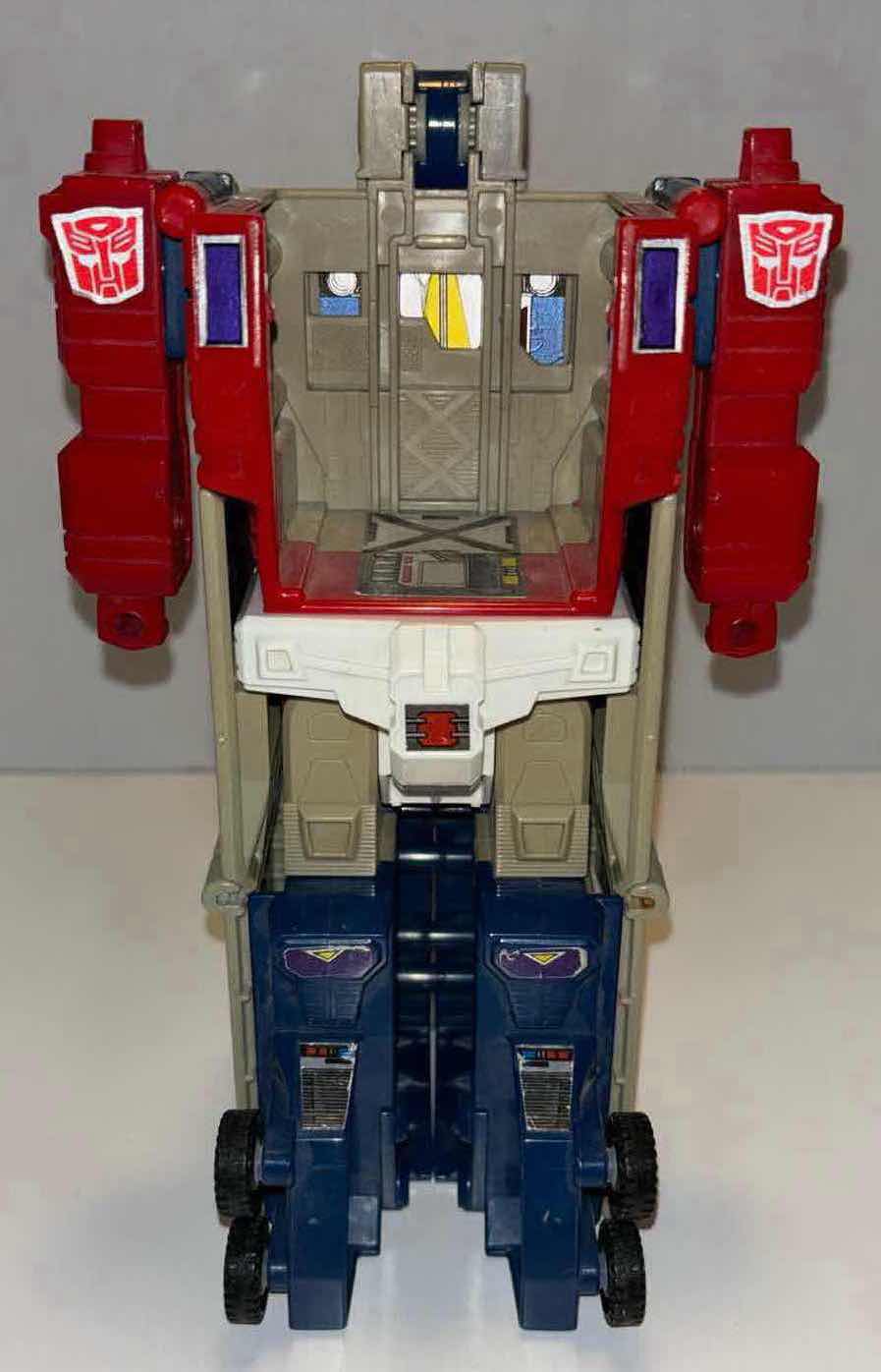 Photo 1 of 1988 HASBRO TAKARA TRANSFORMERS G1 POWERMASTERS OPTIMUS PRIME (INCOMPLETE, TRAILER ONLY) **NO RETURNS**