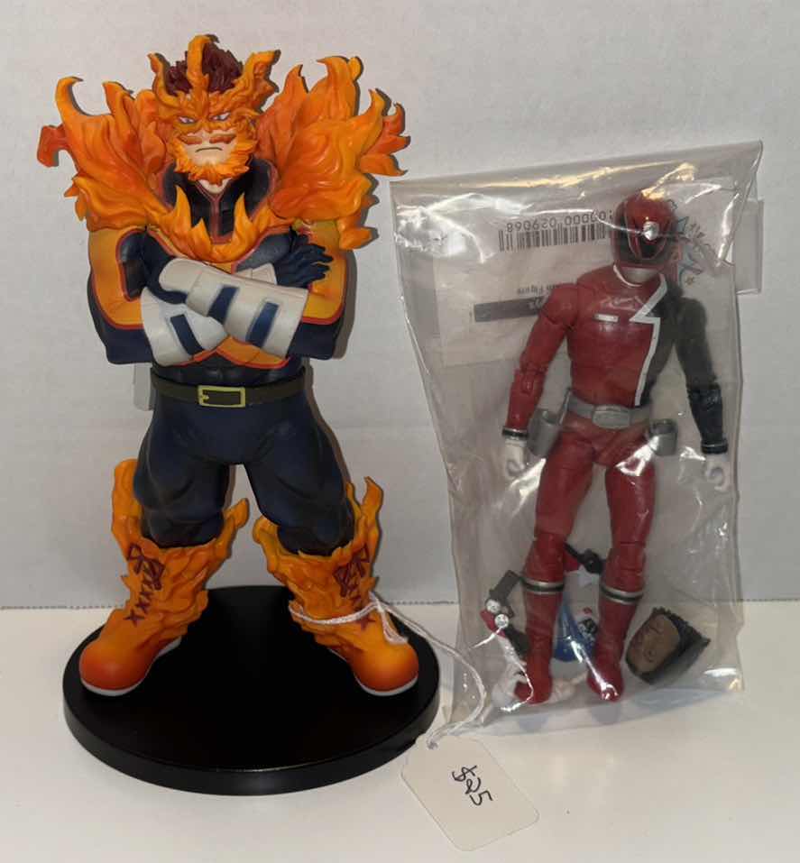 Photo 1 of $50 VALUE MYSTERY GRAB BAG OF $25 ACTION FIGURES, FIGURES WILL VARY, PICTURES ARE JUST EXAMPLES **NO RETURNS**