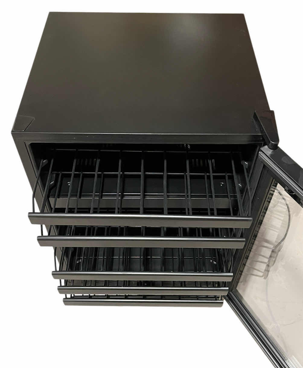 Photo 1 of NEW VINOTEMP BLACK DUAL ZONE 46 BOTTLE WINE COOLER FREESTANDING/BUILT-IN MODEL VT-46TS-2Z (READ NOTES)