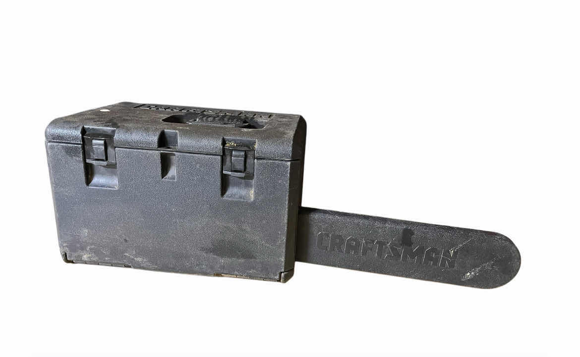 Photo 1 of CRAFTSMAN 18” 40CC 2-CYCLE GAS CHAINSAW MODEL 358.360831 W CASE