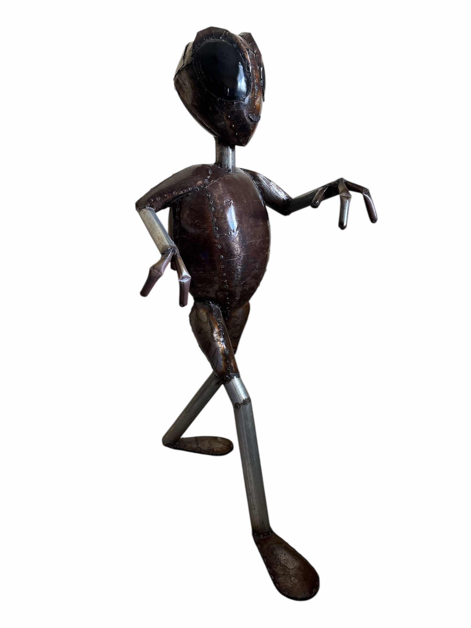 Photo 3 of EXTRATERRESTRIAL HANDCRAFTED METAL SCULPTURE/OUTDOOR ART 44”H