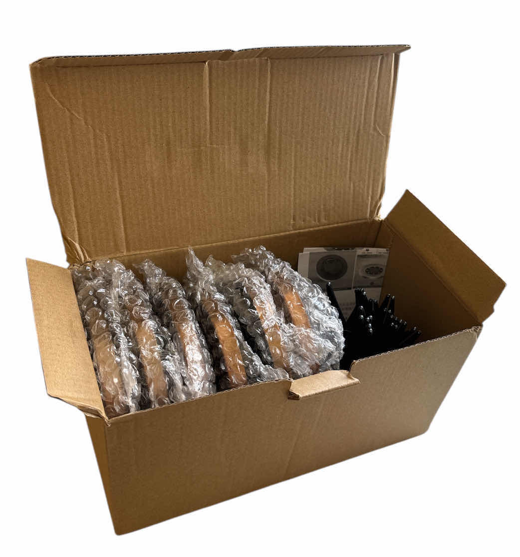 Photo 8 of NEW SOLAR OUTDOOR IN-GROUND LIGHTS, 6-PACK 12 LED DISC LIGHTS FOR PATHWAY/YARD (BRONZE)