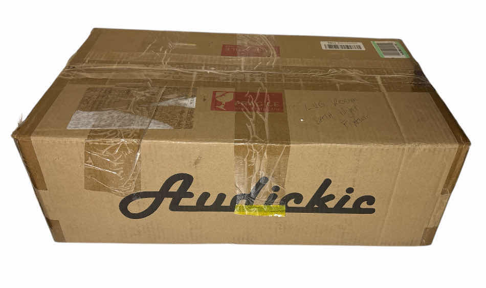 Photo 1 of NEW AUDICKIC FARMHOUSE 3-LIGHT WALL MOUNTED BATHROOM VANITY LAMP, METAL FRAME W CLEAR GLASS SHADES, OIL RUBBED BRONZE (AD-2148-3W)