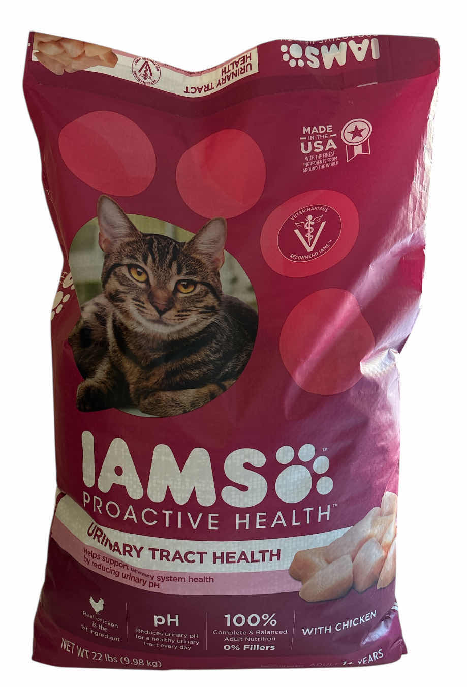Photo 1 of NEW IAMS PROACTIVE HEALTH URINARY TRACT HEALTH CAT FOOD W CHICKEN, 22 LB BAG