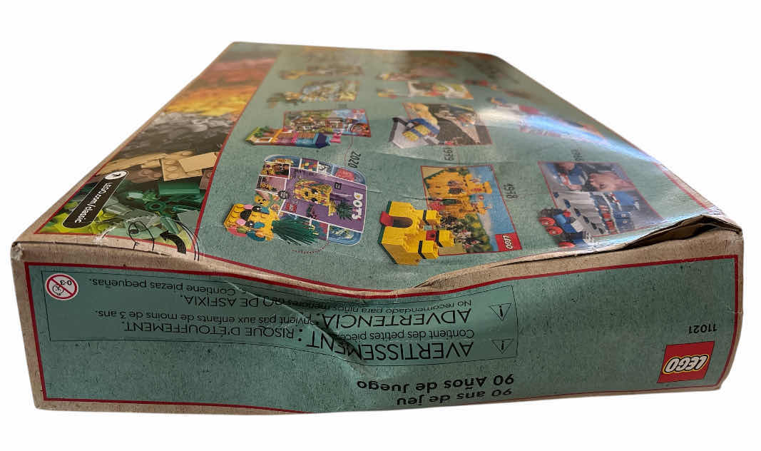 Photo 8 of NEW LEGO CLASSIC ‘90 YEARS OF PLAY’, 1100 PCS (11021)