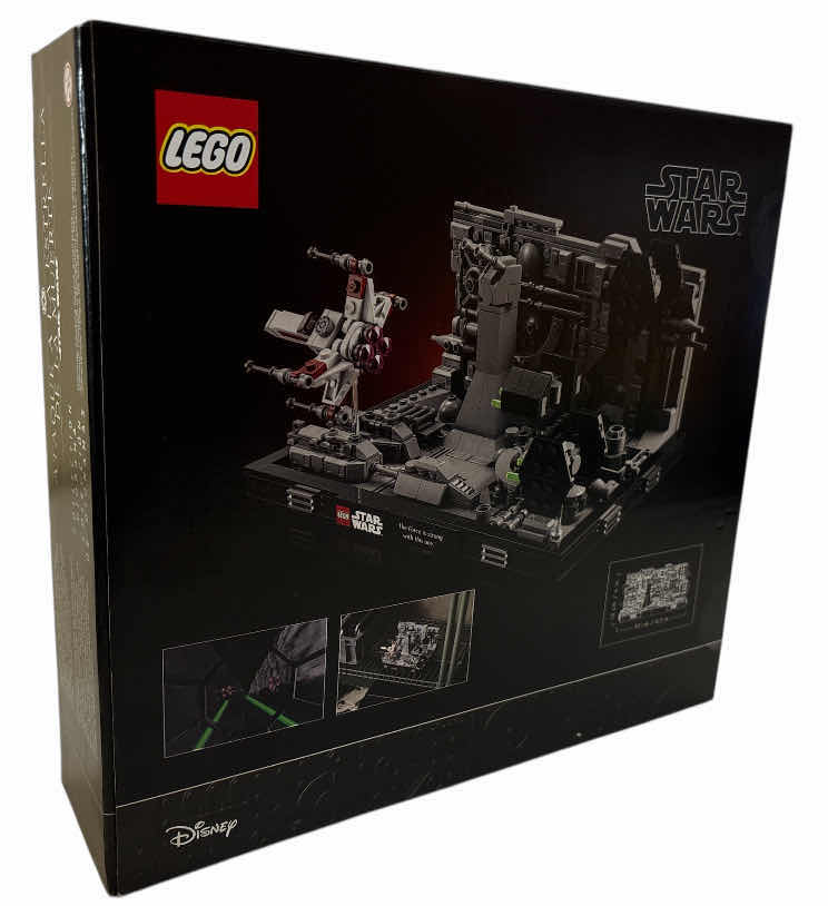 Photo 1 of NEW LEGO STAR WARS ‘DEATH STAR TRENCH RUN’ BUILDING SET, 665 PCS (75329)