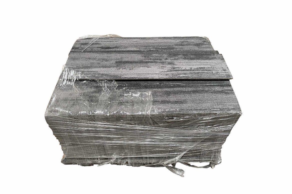 Photo 1 of CARPET TILE 10” X 39” (225PCS APPROX 548SQFT) READ NOTES