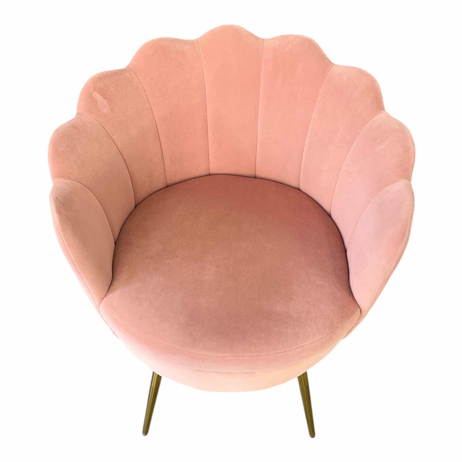 Photo 1 of HULALA HOME PINK SEASHELL ACCENT CHAIR 27” X 27” H31”