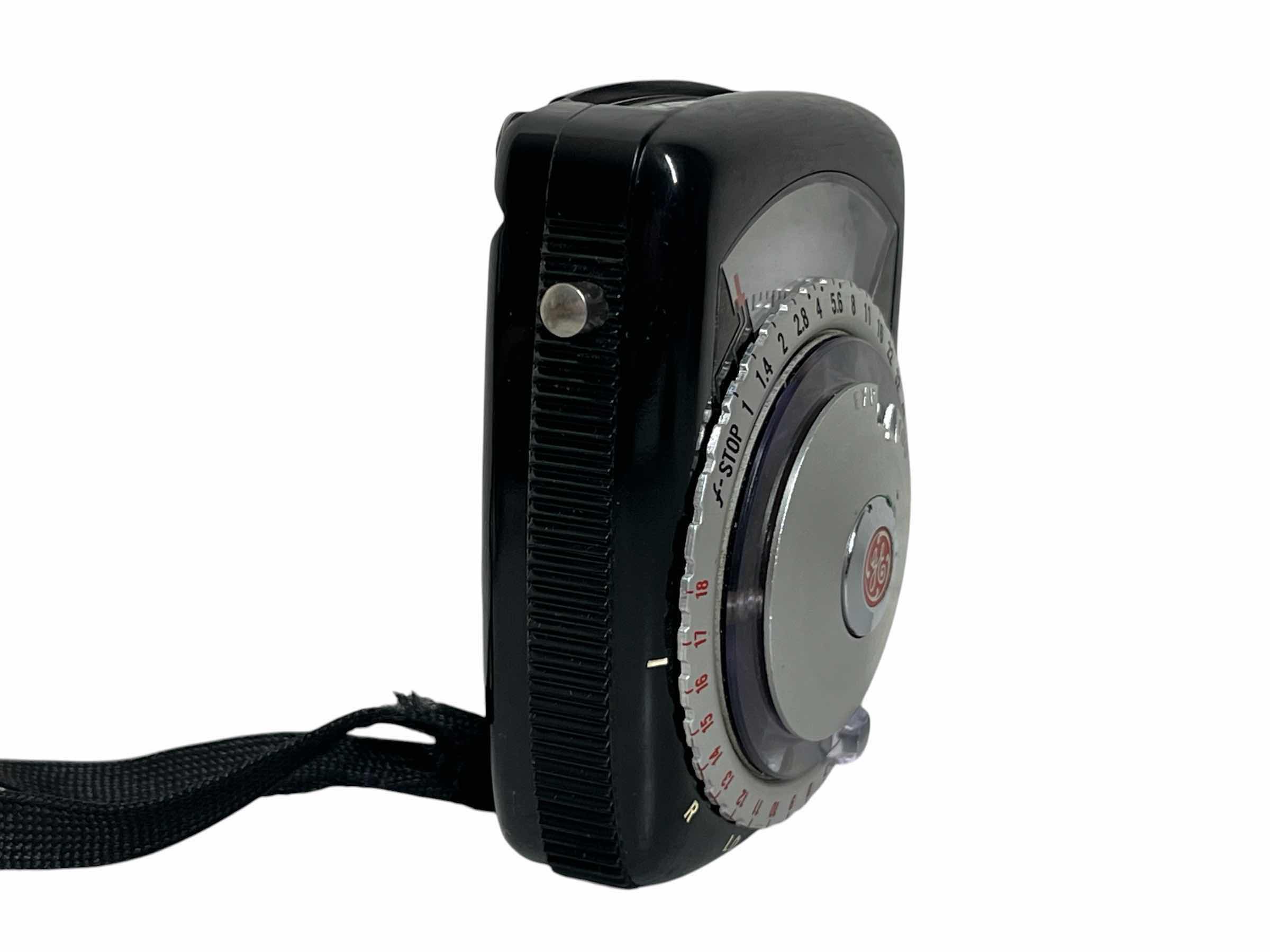 Photo 1 of GENERAL ELECTRIC GUARDIAN EXPOSURE METER TYPE PR-2 W ORIGINAL CASE & MANUAL