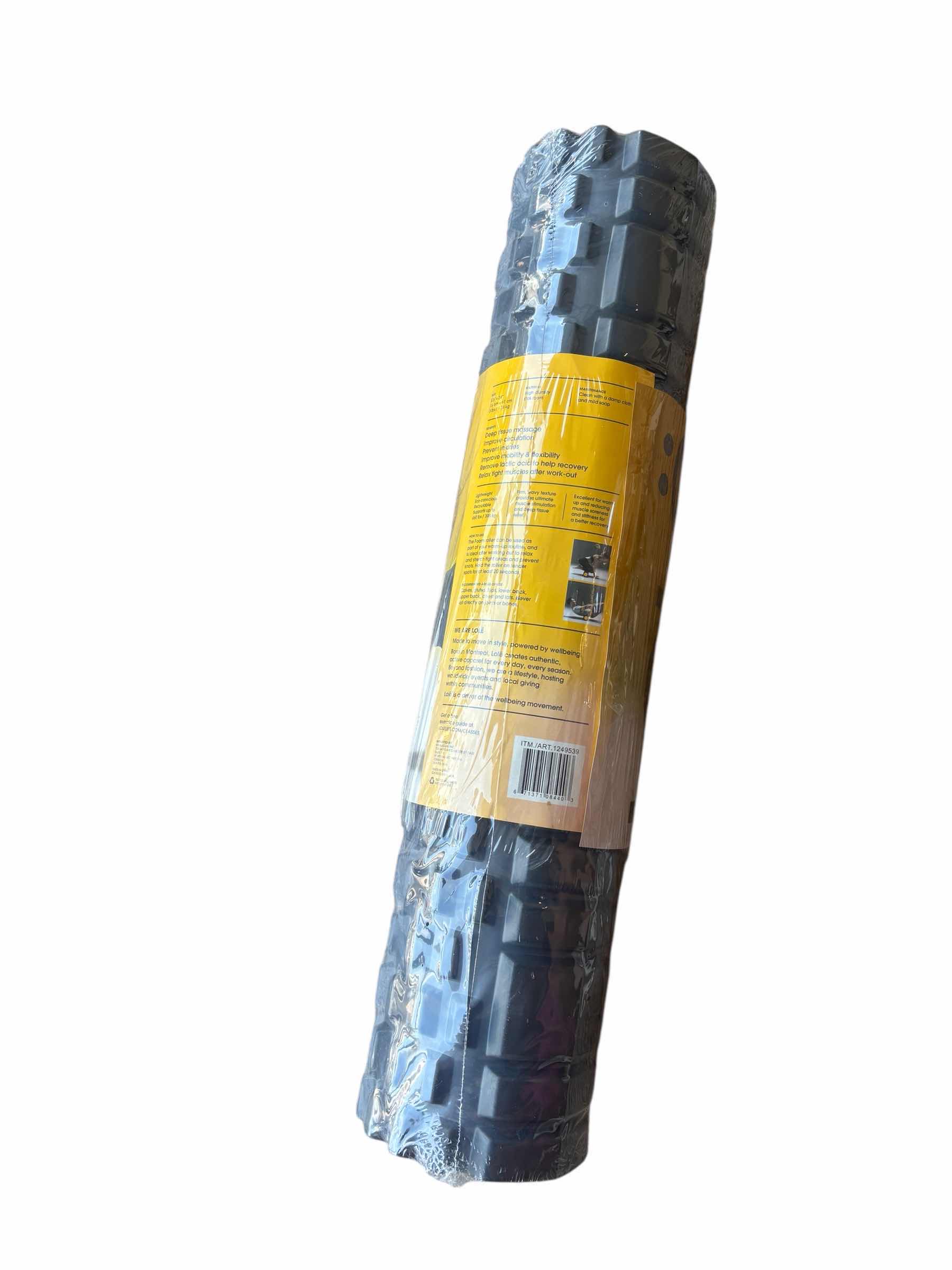 Photo 1 of LOLE TEXTURED FOAM ROLLER