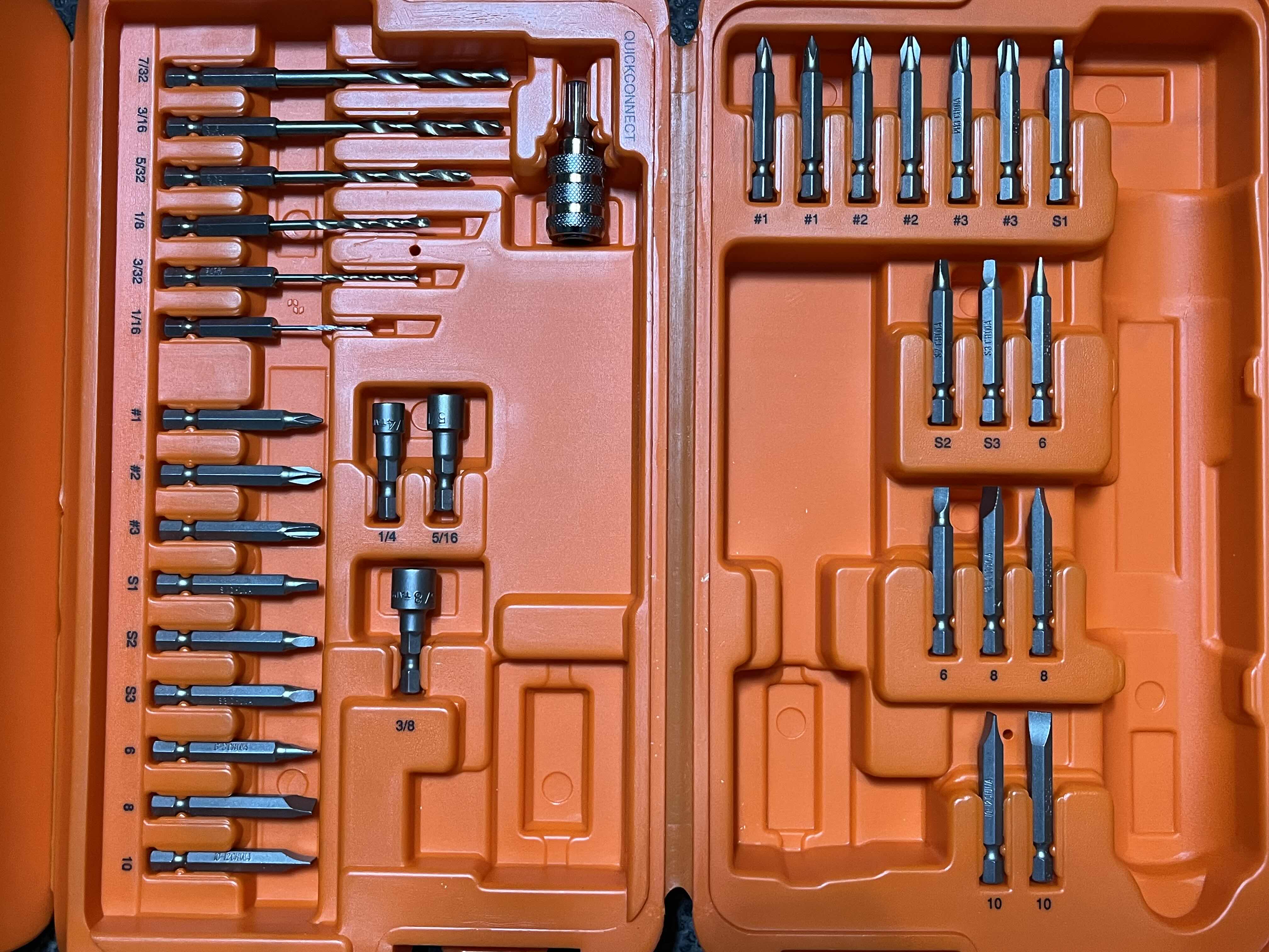 Photo 1 of BLACK & DECKER 4 PANEL COMPLETE DRILL BIT & SCREWDRIVER BIT SET