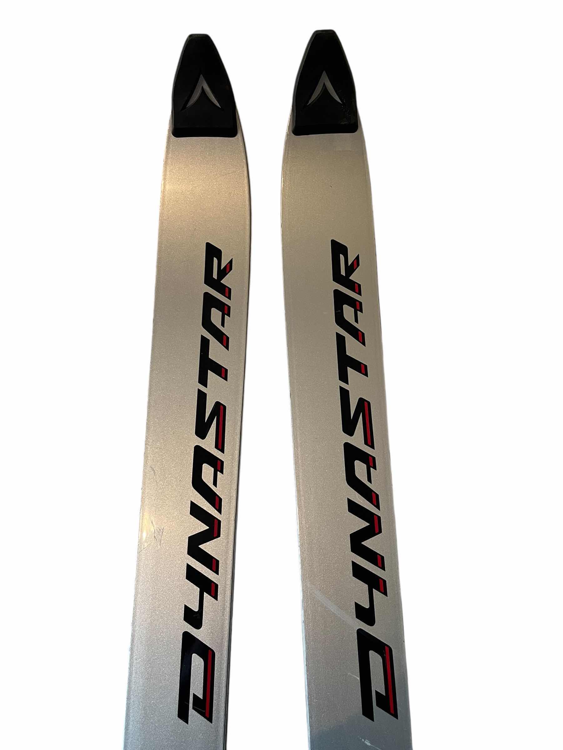 Photo 1 of DYNASTAR TEMPO HP 99 BOOT CLAMPS SKIS 3.25” X 72”