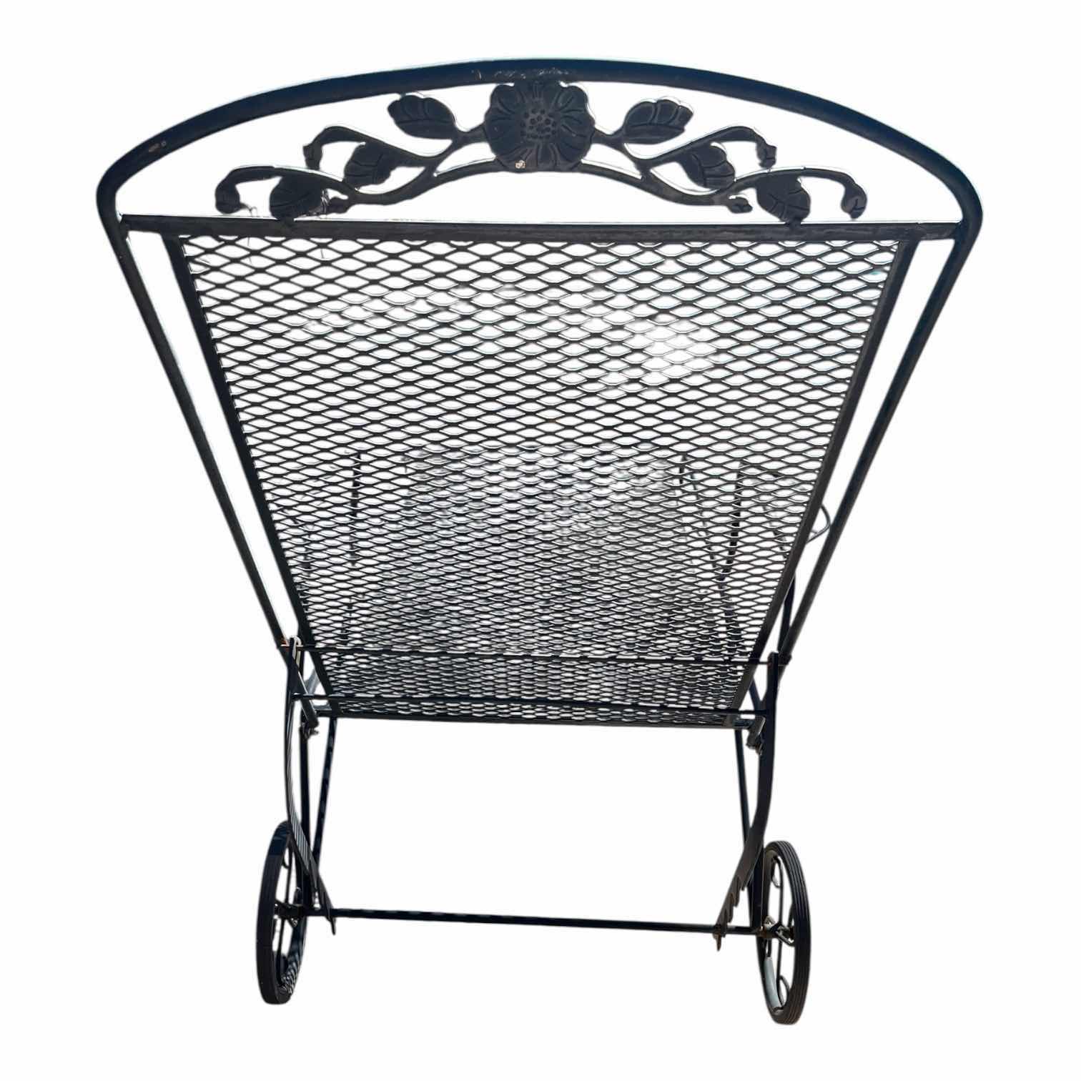 Photo 1 of WOODARD FLORAL ACCENTED WROUGHT IRON MESH PATIO LOUNGE CHAIR 30.5” X 79” H42.5” (READ NOTES)