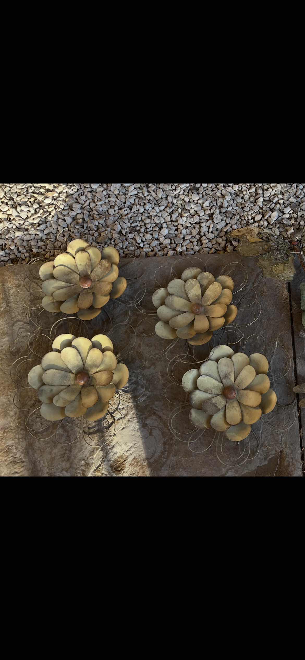 Photo 1 of DRAGONFLY, BUTTERFLY & FLOWER HANGING METAL YARD DECOR (9) READ NOTES