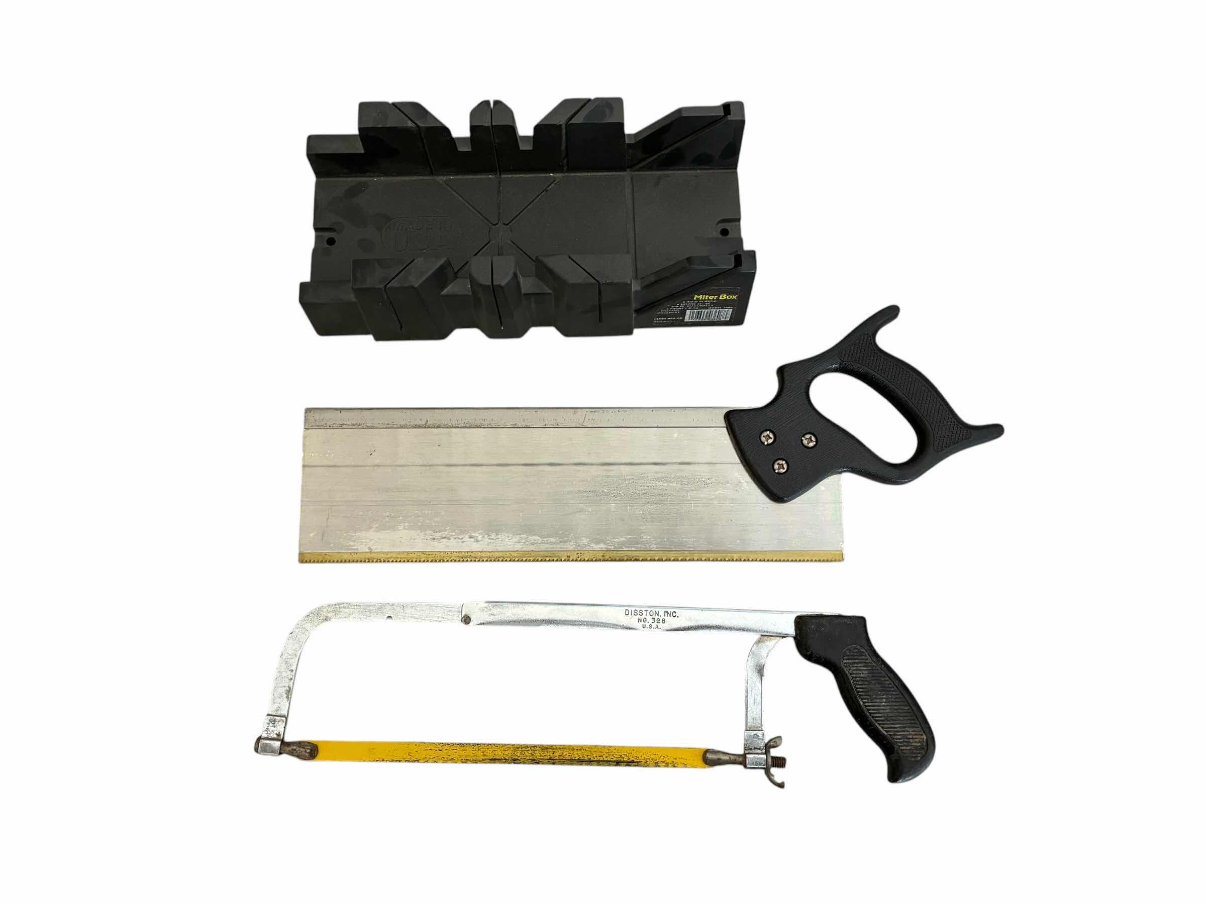 Photo 1 of RIGID MITER BOX W SAWS (2)