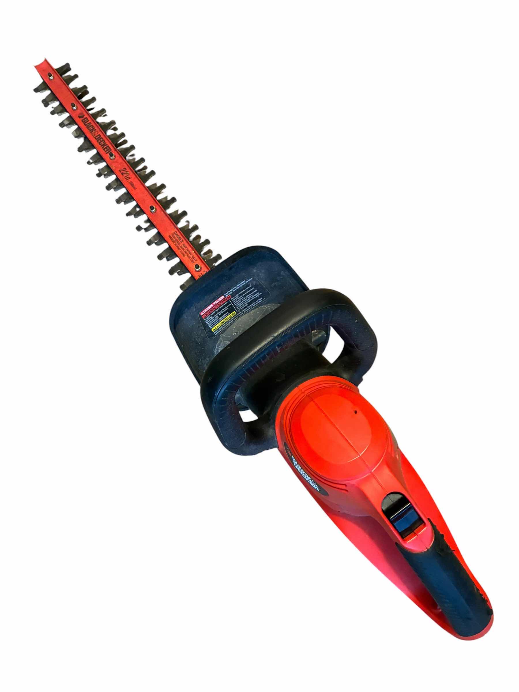 Photo 1 of BLACK & DECKER ELECTRIC CORDED HEDGER