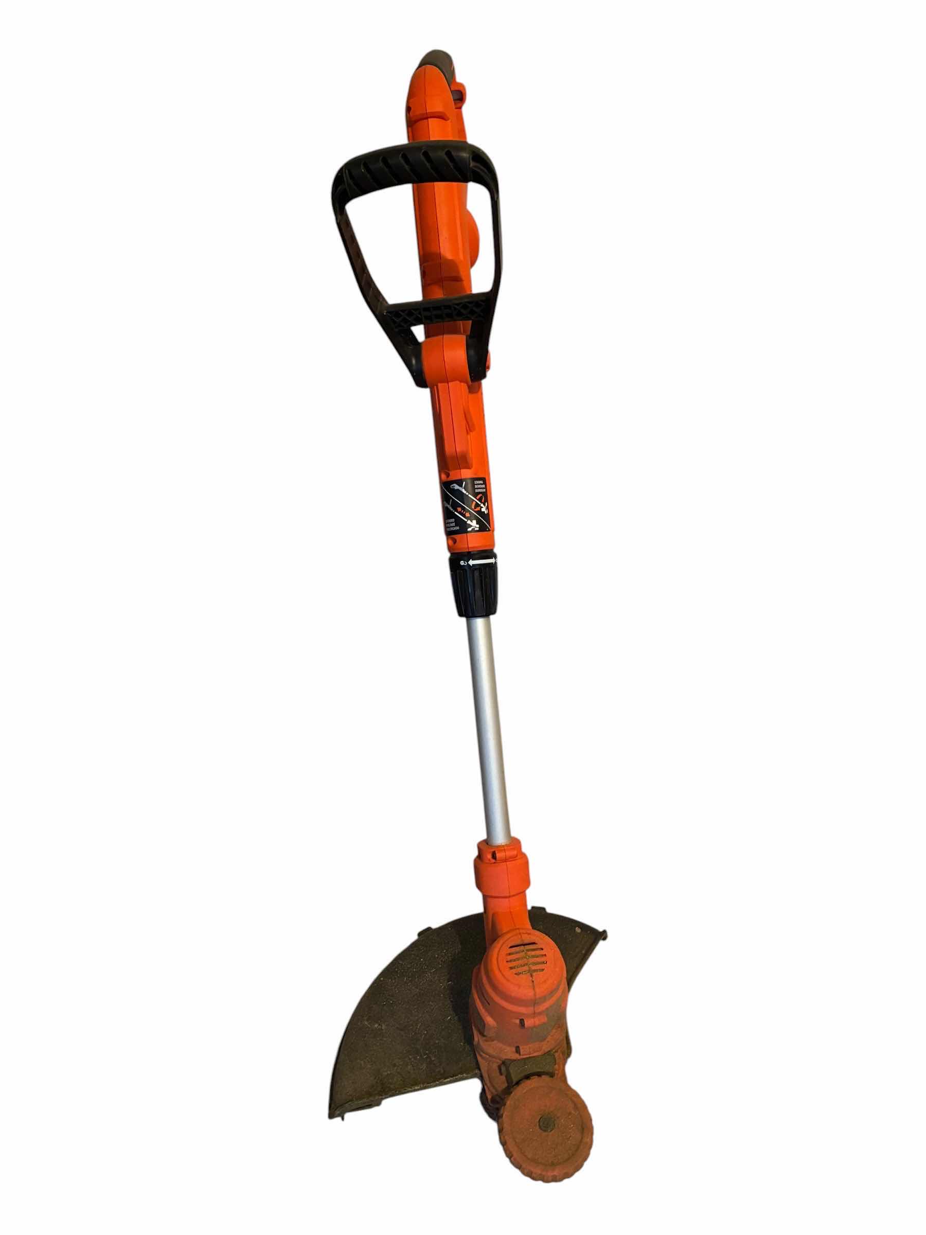 Photo 1 of BLACK & DECKER ELECTRIC CORDED EDGER